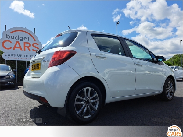 Toyota Yaris HATCHBACK in Down