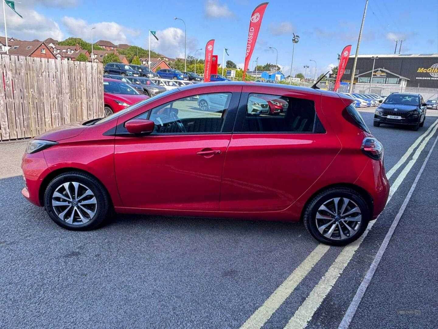 Sep 2020 Renault Zoe 100kW i GT Line R135 50kWh Rapid Charge 5dr Auto