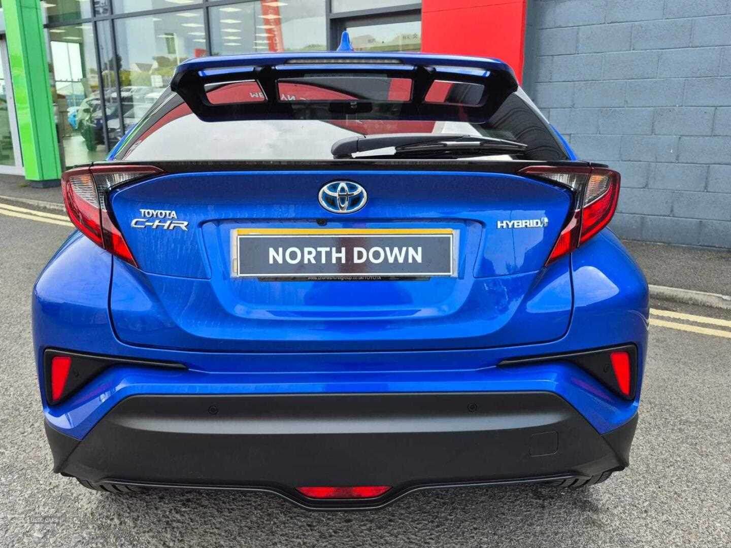 Jan 2021 Toyota C-HR 1.8 Hybrid Design 5dr CVT