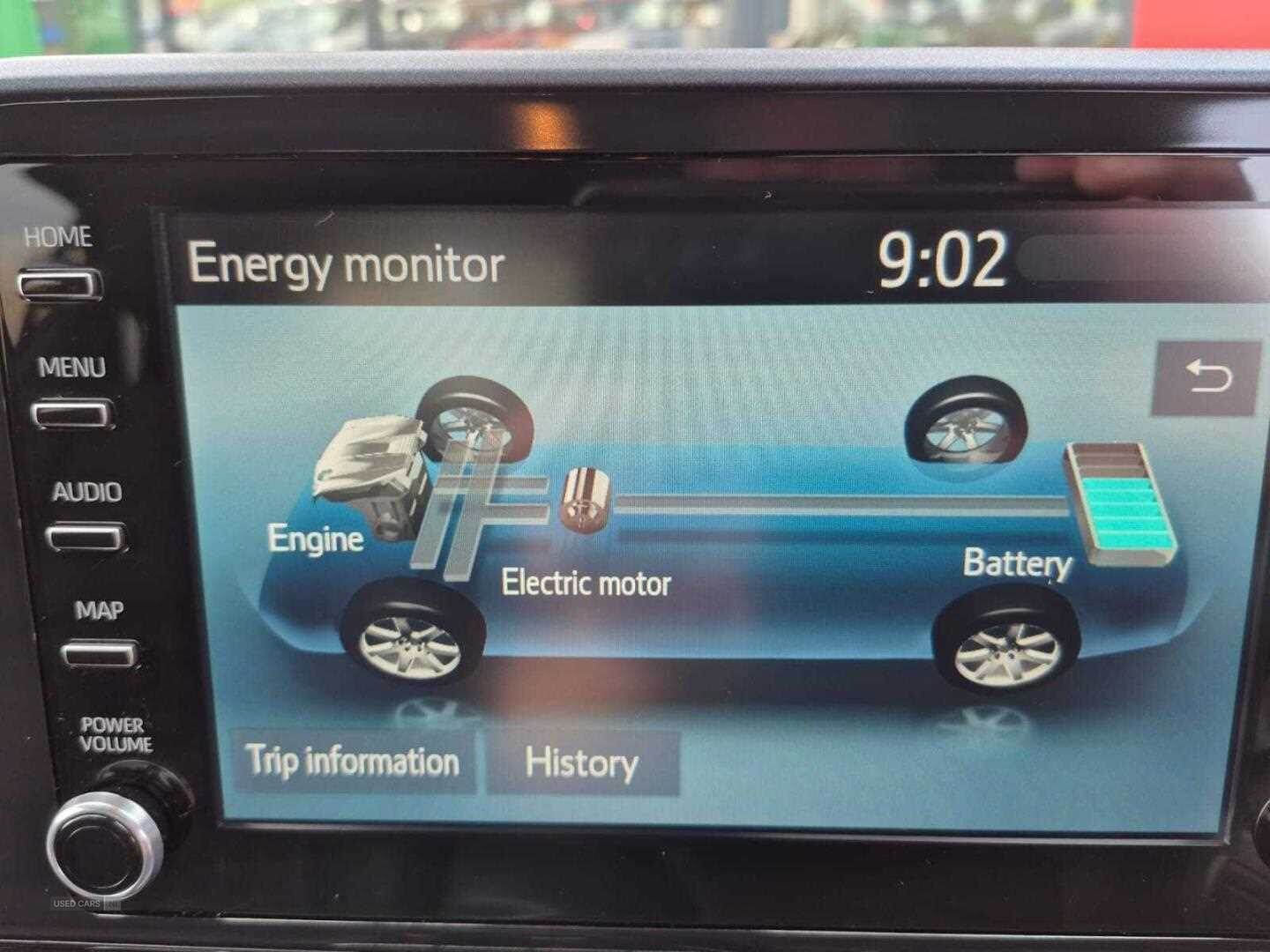 Jan 2021 Toyota C-HR 1.8 Hybrid Design 5dr CVT
