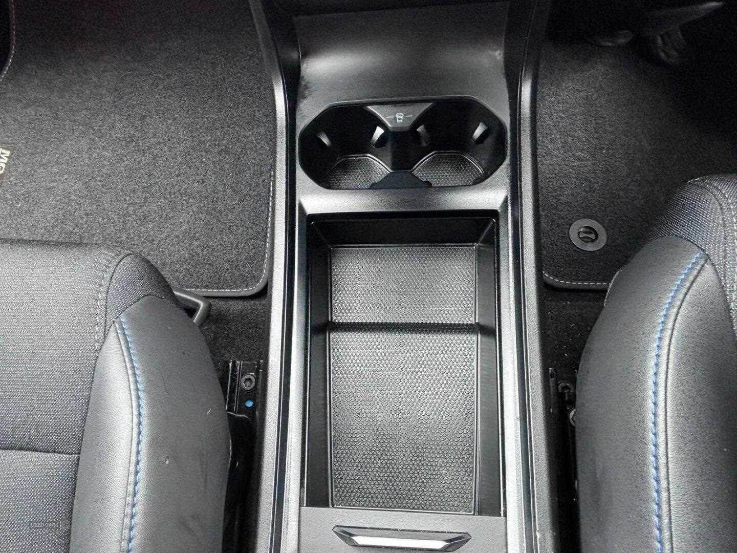 Jan 2025 MG MG4 125kW SE EV 51kWh 5dr Auto