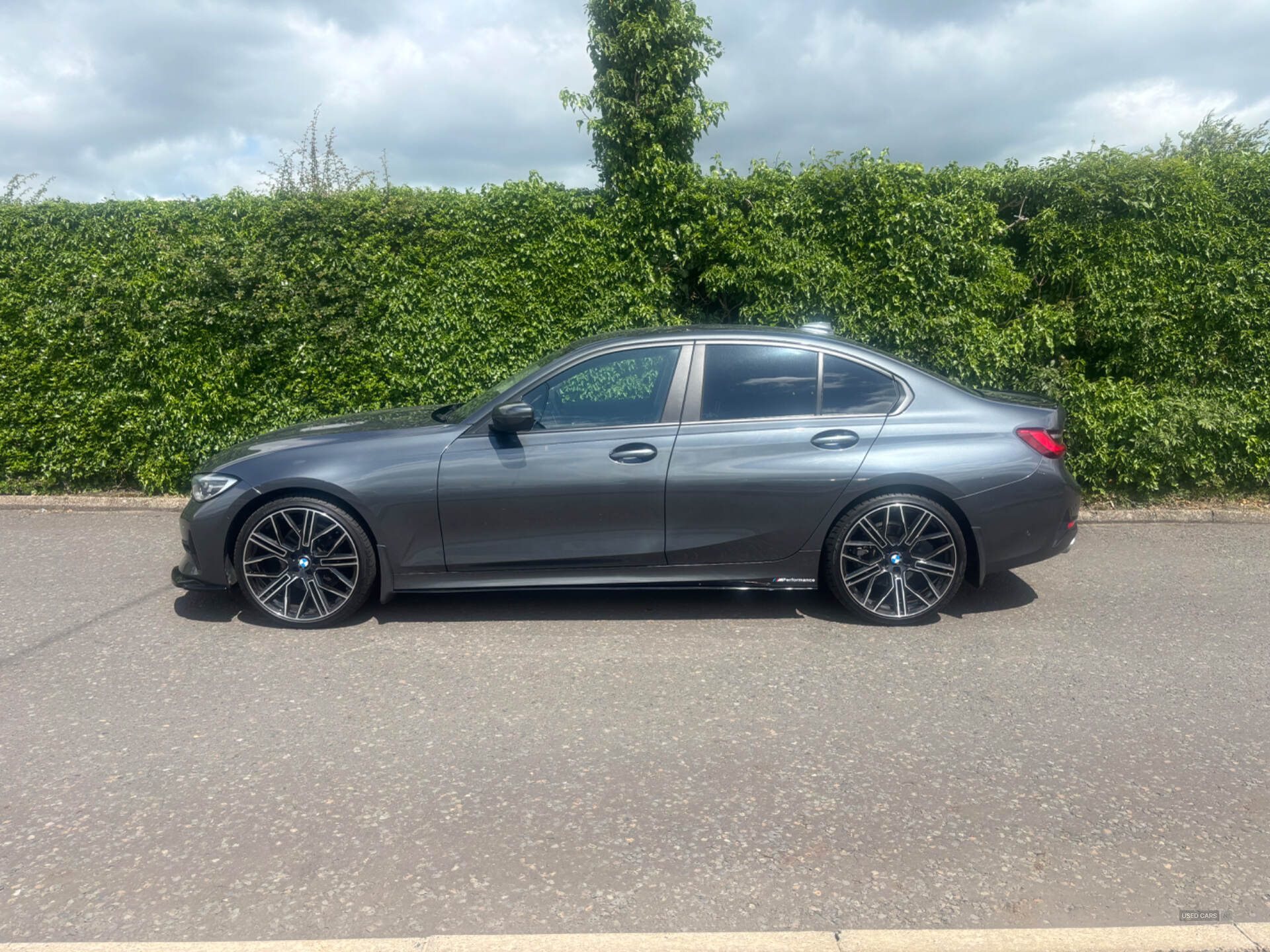 BMW 3 Series DIESEL SALOON in Derry / Londonderry