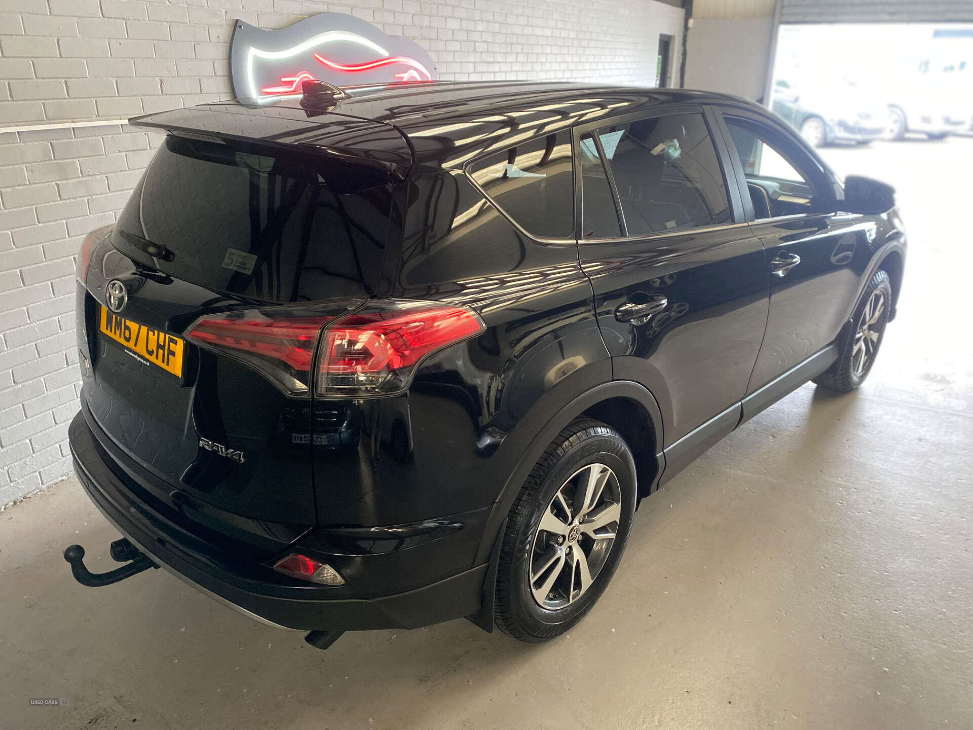 Dec 2017 Toyota RAV4 2.0 D-4D Business Edition TSS 5dr 2WD