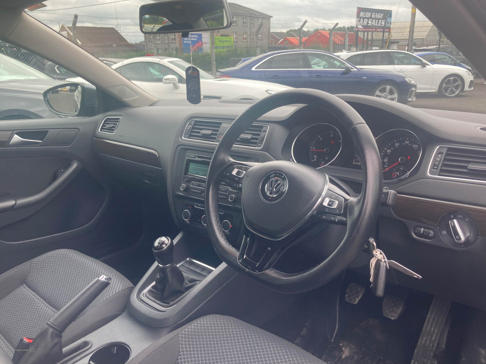 Volkswagen Jetta DIESEL SALOON in Antrim