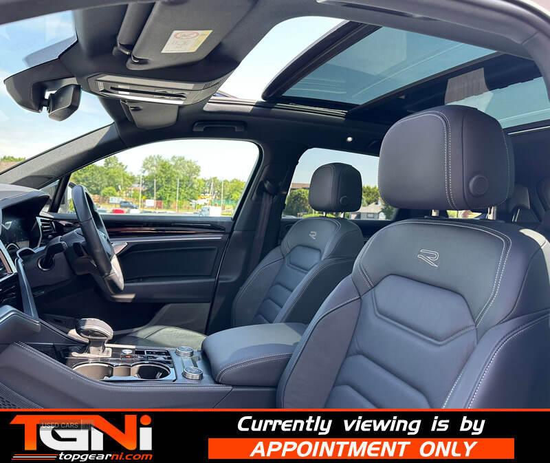 Oct 2023 Volkswagen Touareg 3.0 V6 TDI 4Motion 286 Black Edition 5dr Tip Auto
