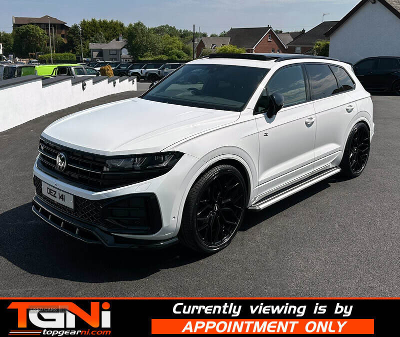 Oct 2023 Volkswagen Touareg 3.0 V6 TDI 4Motion 286 Black Edition 5dr Tip Auto