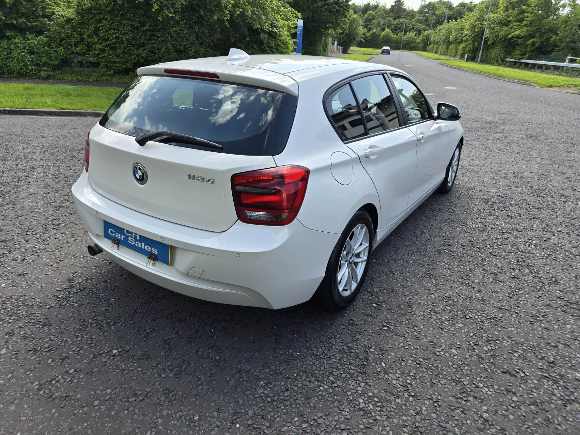 BMW 1 Series DIESEL HATCHBACK in Down