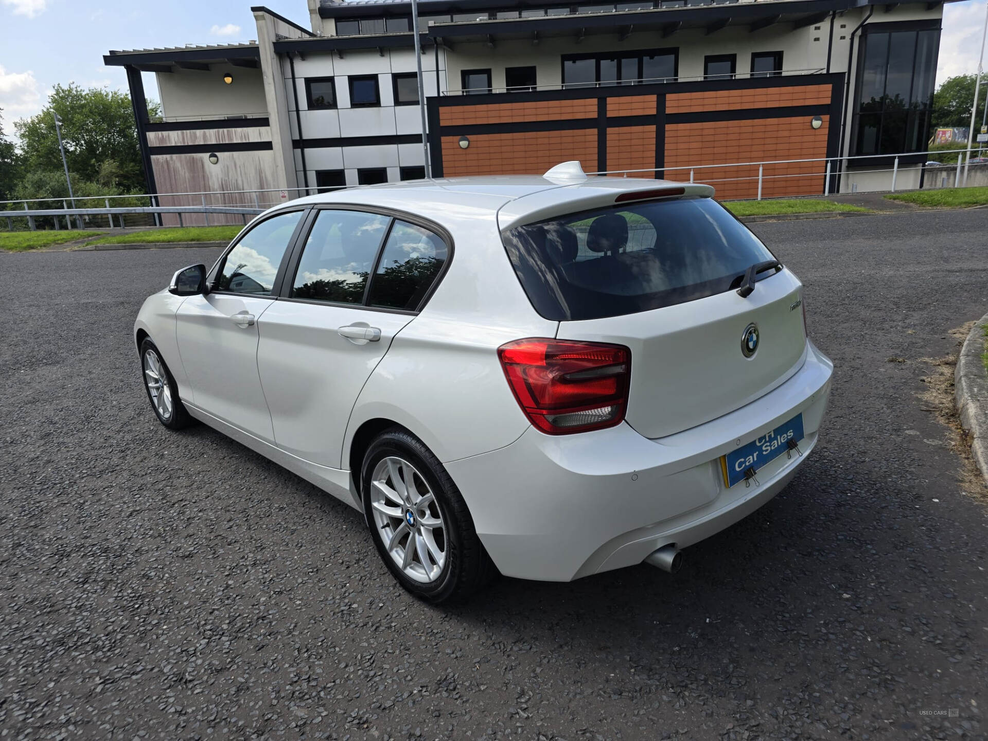 BMW 1 Series DIESEL HATCHBACK in Down
