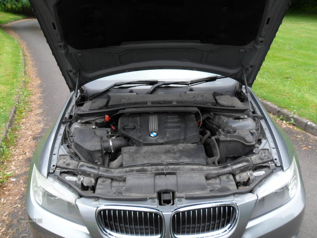 Jun 2011 BMW 3 Series 318d Exclusive Edition 4dr