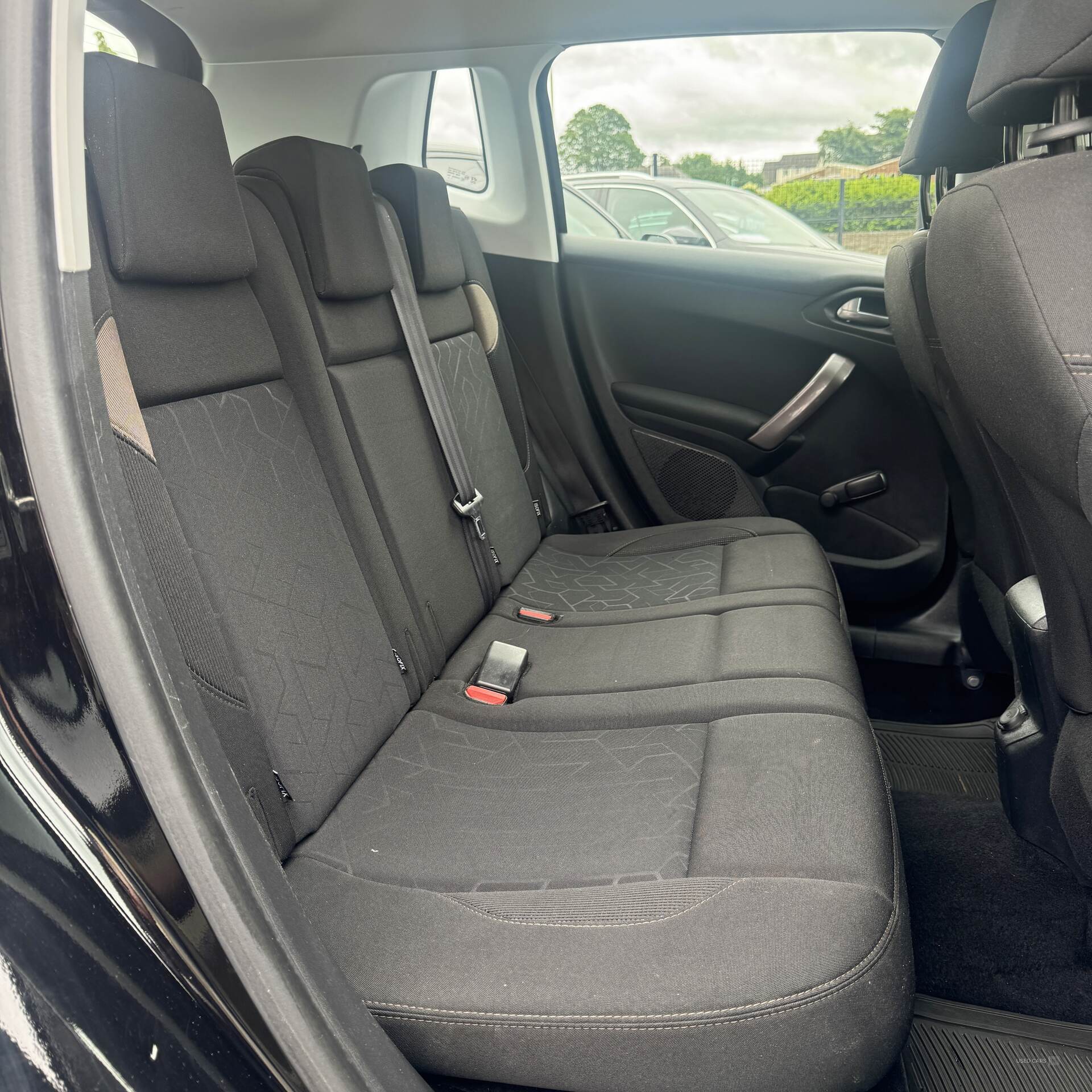 Oct 2015 Peugeot 2008 1.6 BlueHDi 75 Active 5dr