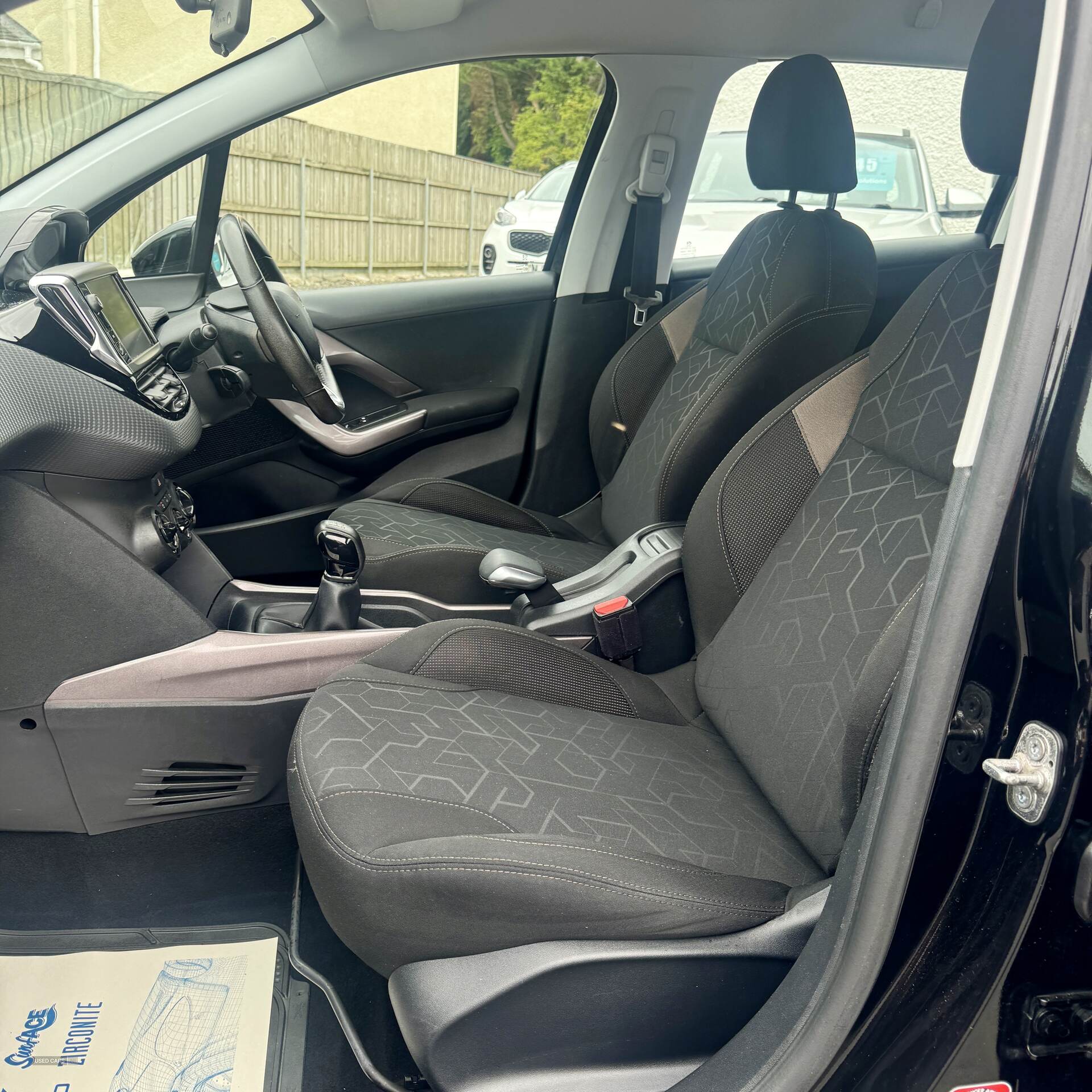 Oct 2015 Peugeot 2008 1.6 BlueHDi 75 Active 5dr