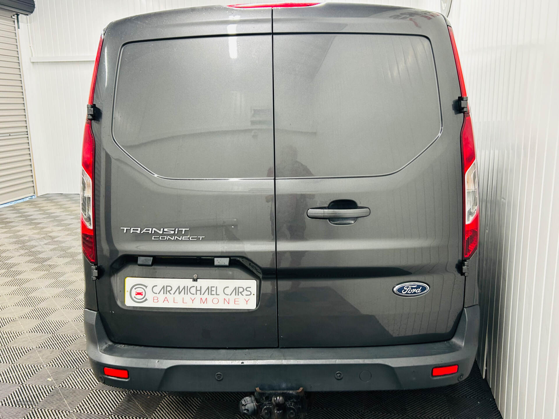 Sep 2016 Ford Transit Connect 1.5 TDCi 120ps Limited Van