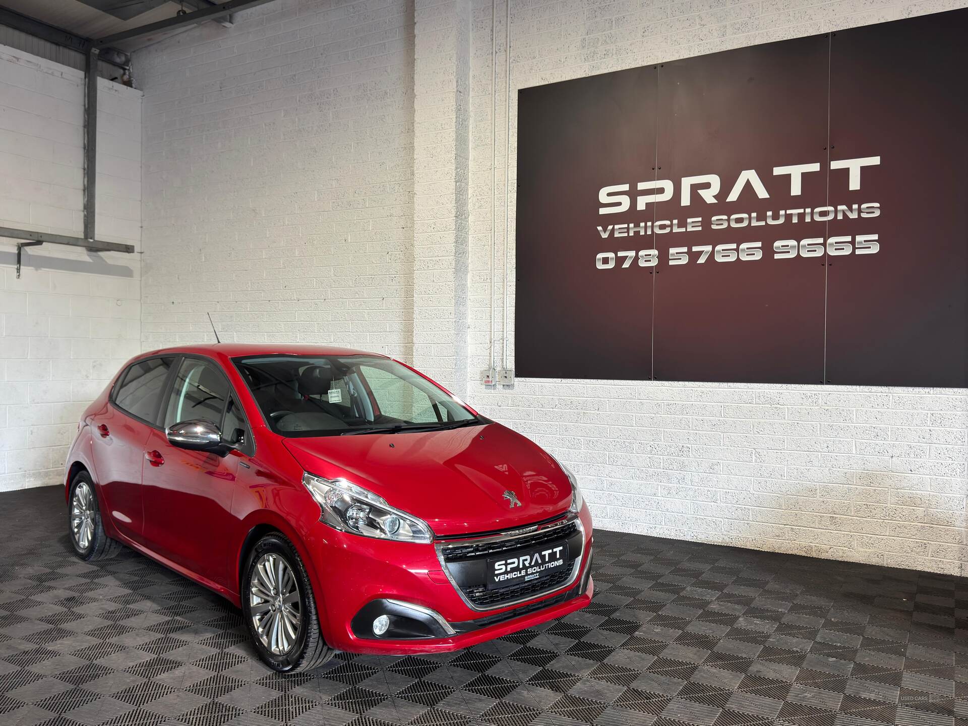 Jun 2019 Peugeot 208 1.2 PureTech 82 Signature 5dr [Start Stop]