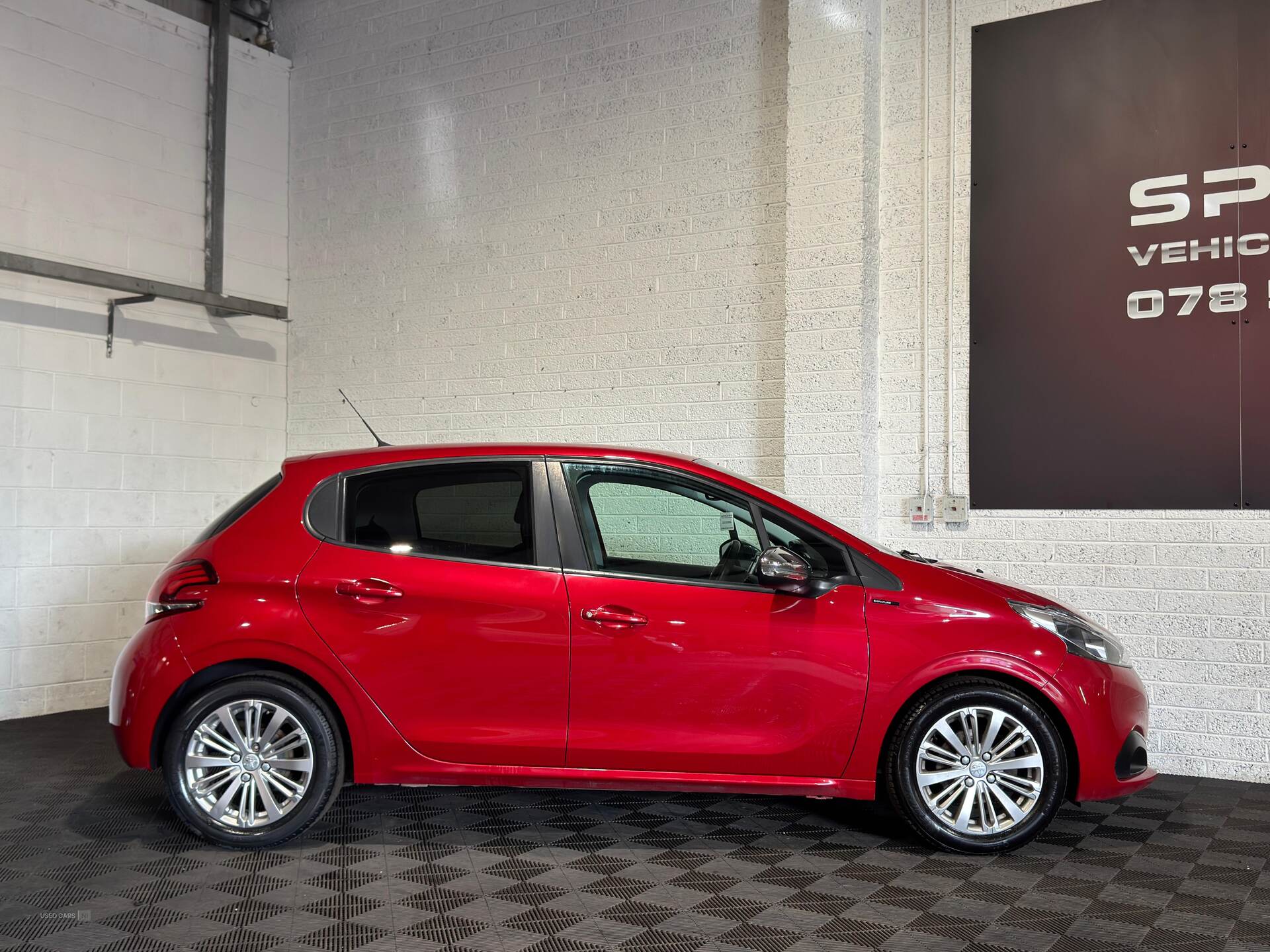 Jun 2019 Peugeot 208 1.2 PureTech 82 Signature 5dr [Start Stop]