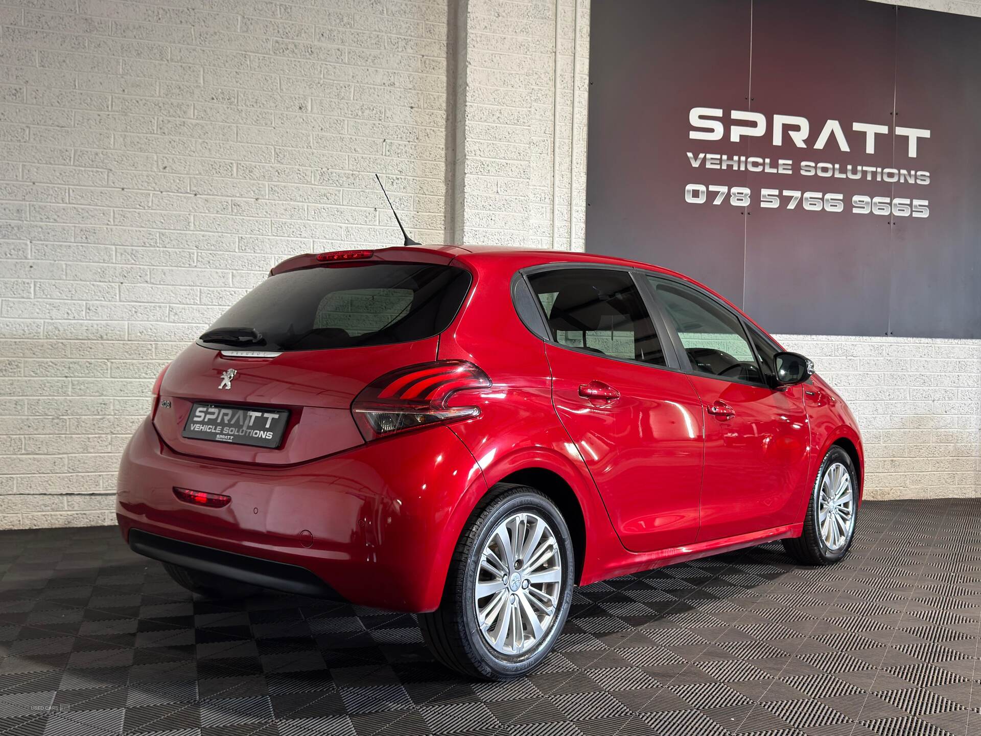Jun 2019 Peugeot 208 1.2 PureTech 82 Signature 5dr [Start Stop]