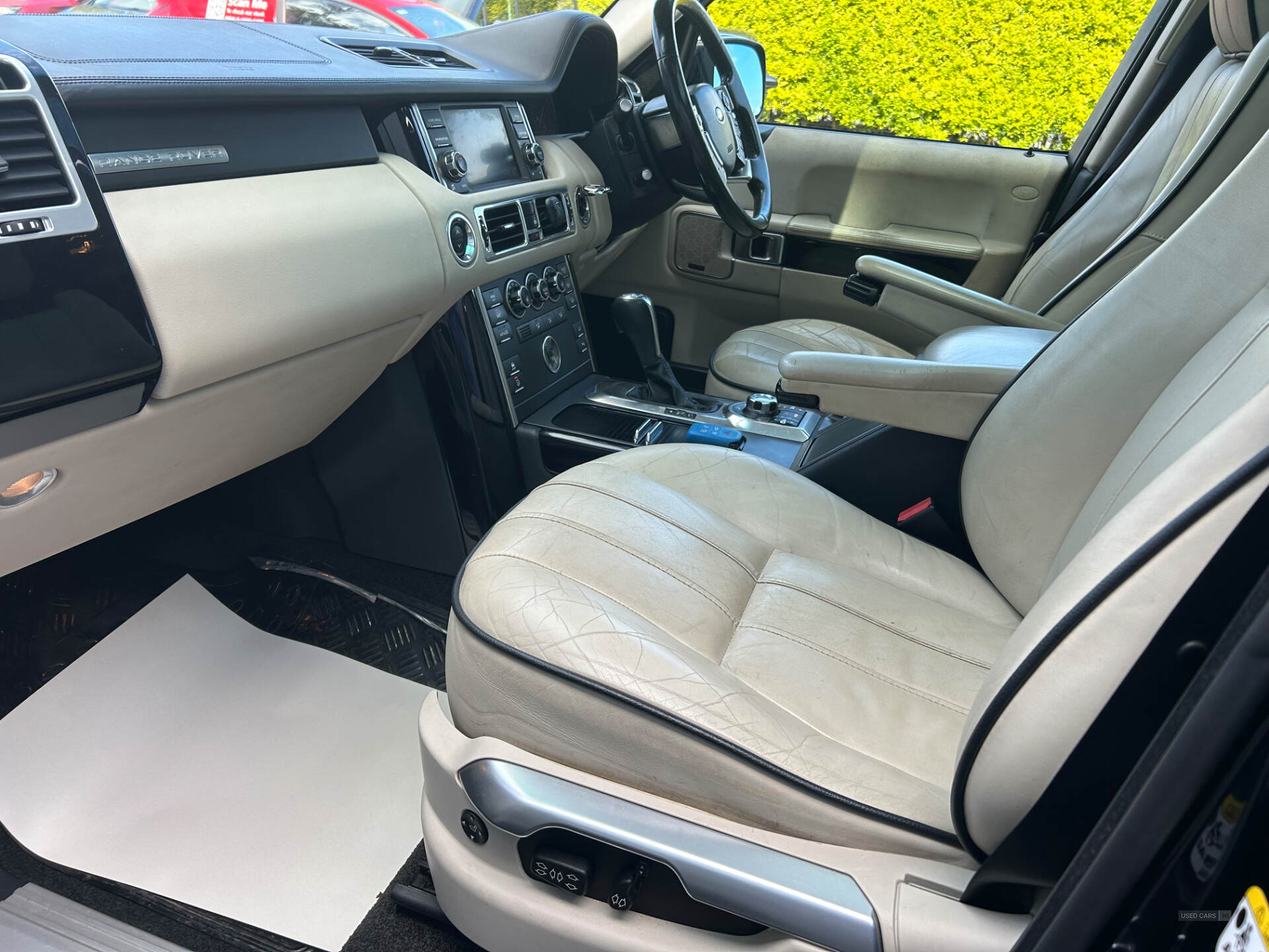 Mar 2010 Land Rover Range Rover 3.6 TDV8 Vogue 4dr Auto