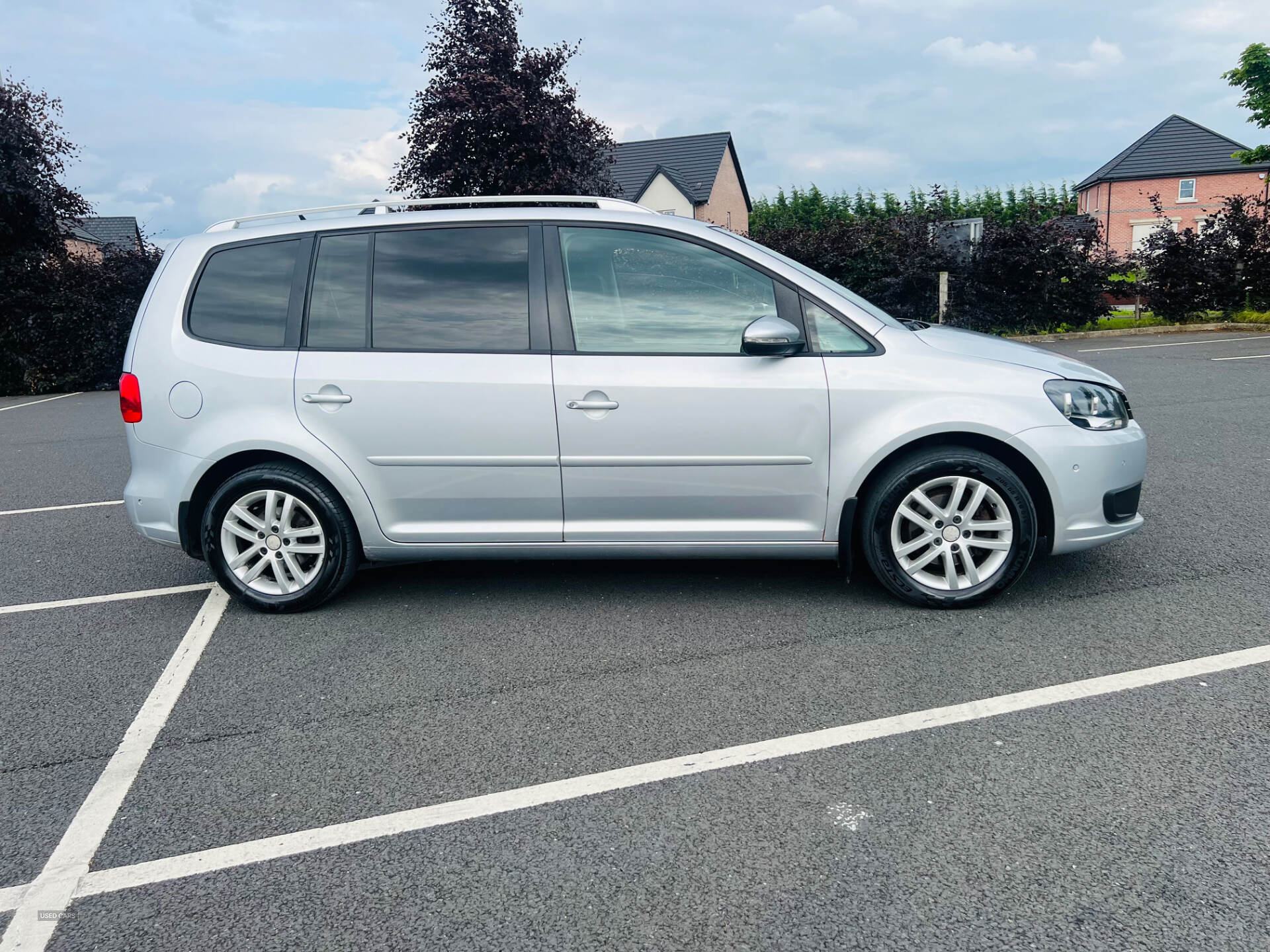 Jun 2011 Volkswagen Touran 1.6 TDI 105 SE 5dr