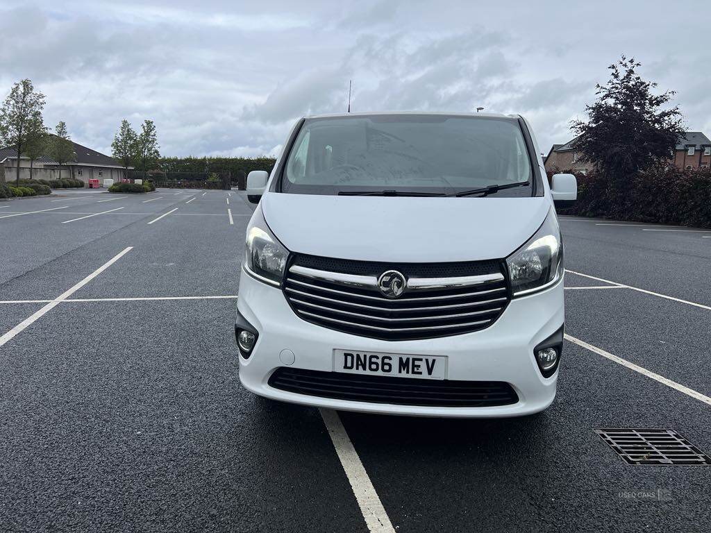 Jan 2017 Vauxhall Vivaro 2900 1.6CDTI 115PS Sportive H1 DoubleCab