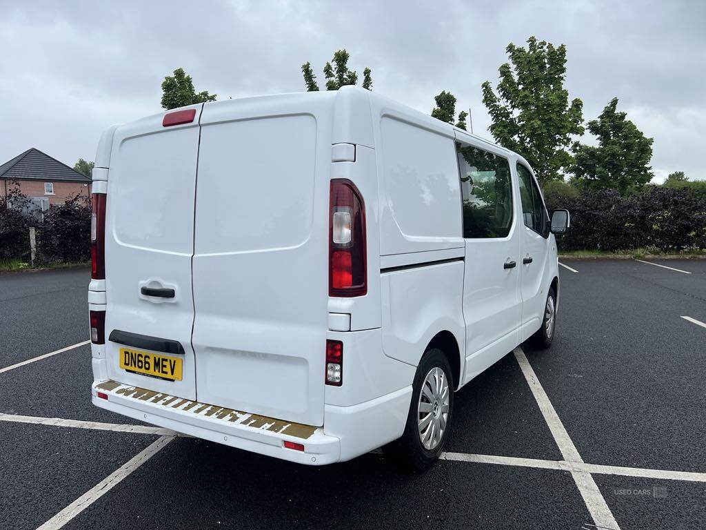 Jan 2017 Vauxhall Vivaro 2900 1.6CDTI 115PS Sportive H1 DoubleCab