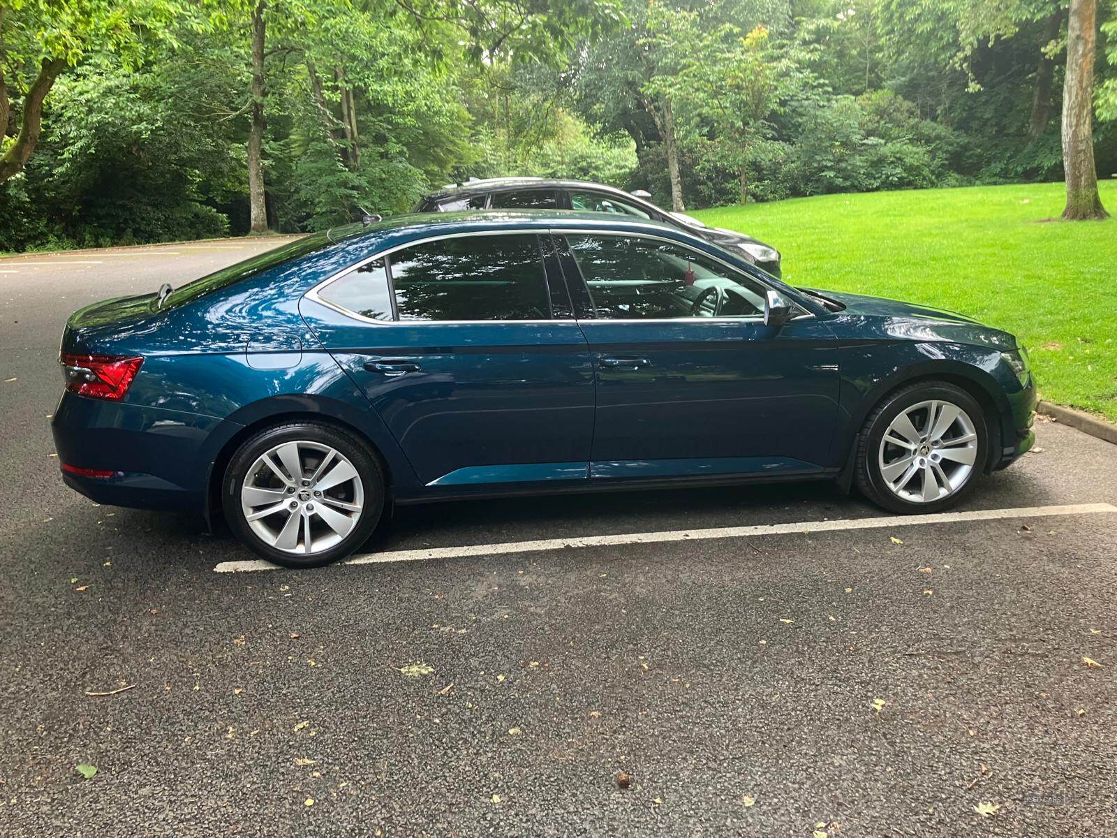 Nov 2020 Skoda Superb 2.0 TDI CR SE L 5dr DSG