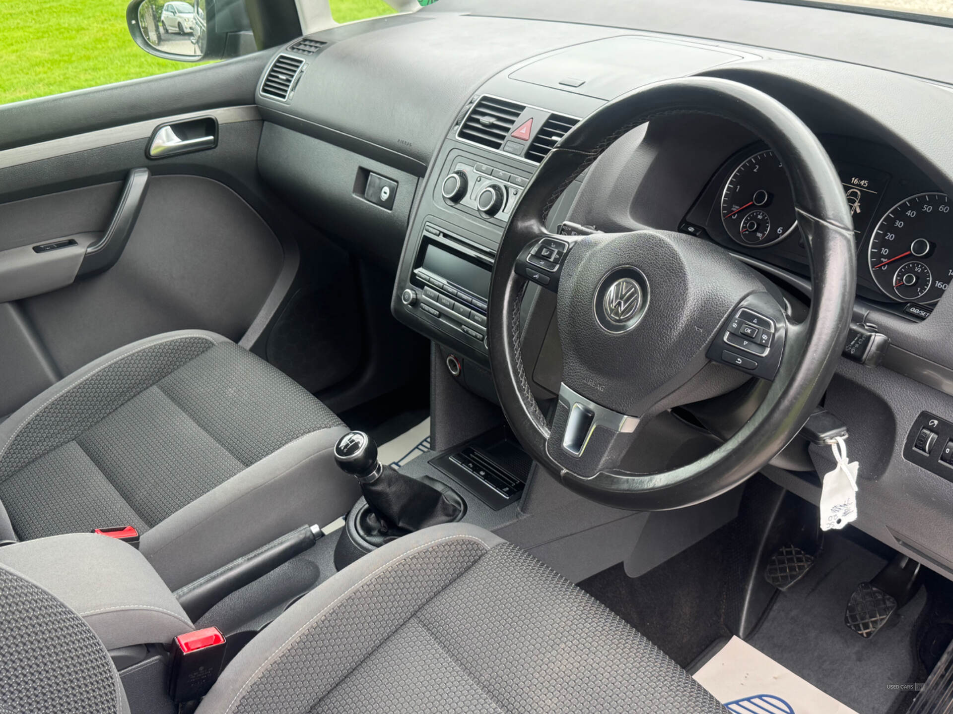 Mar 2012 Volkswagen Touran 1.6 TDI 105 SE 5dr