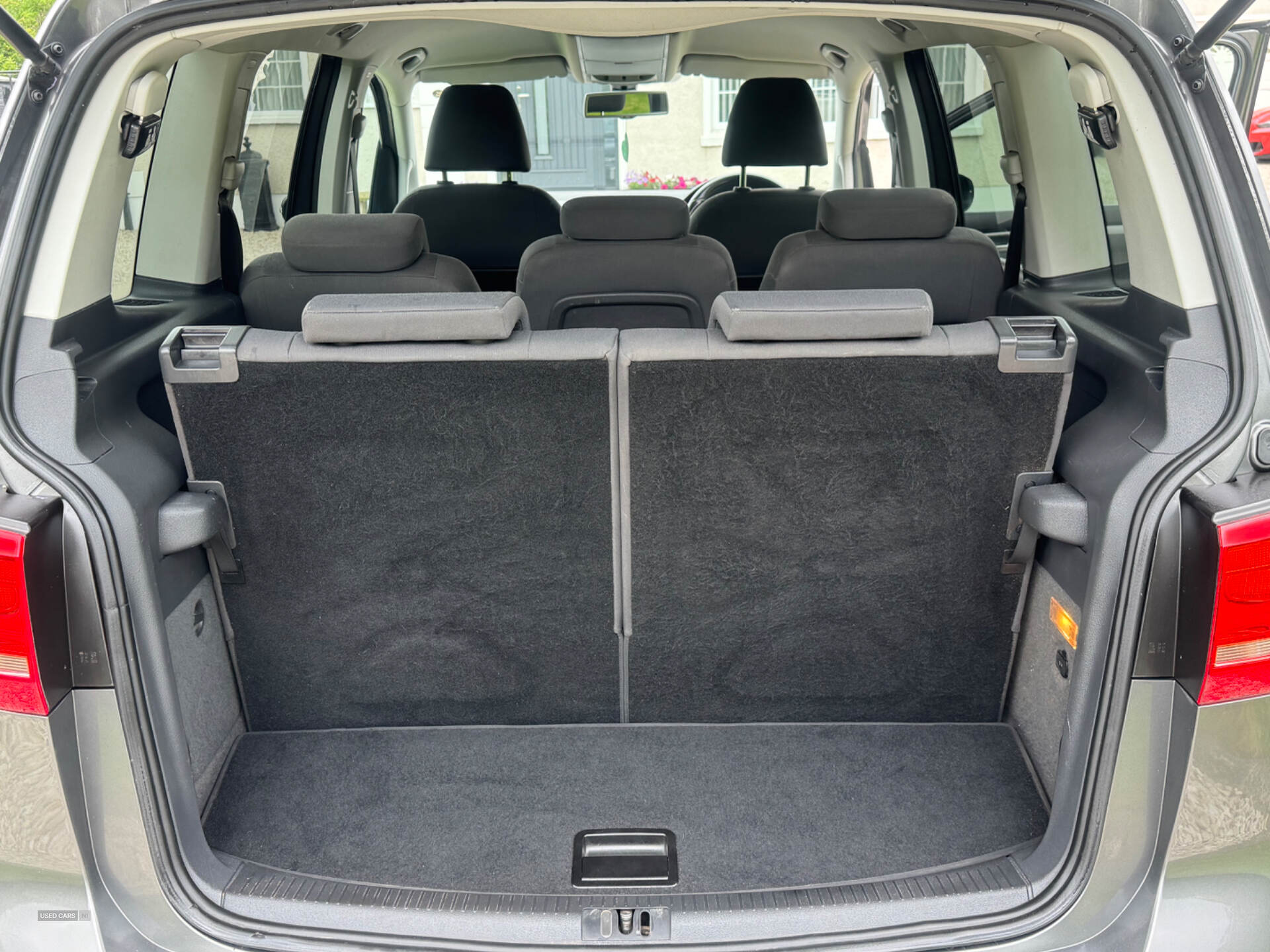 Mar 2012 Volkswagen Touran 1.6 TDI 105 SE 5dr