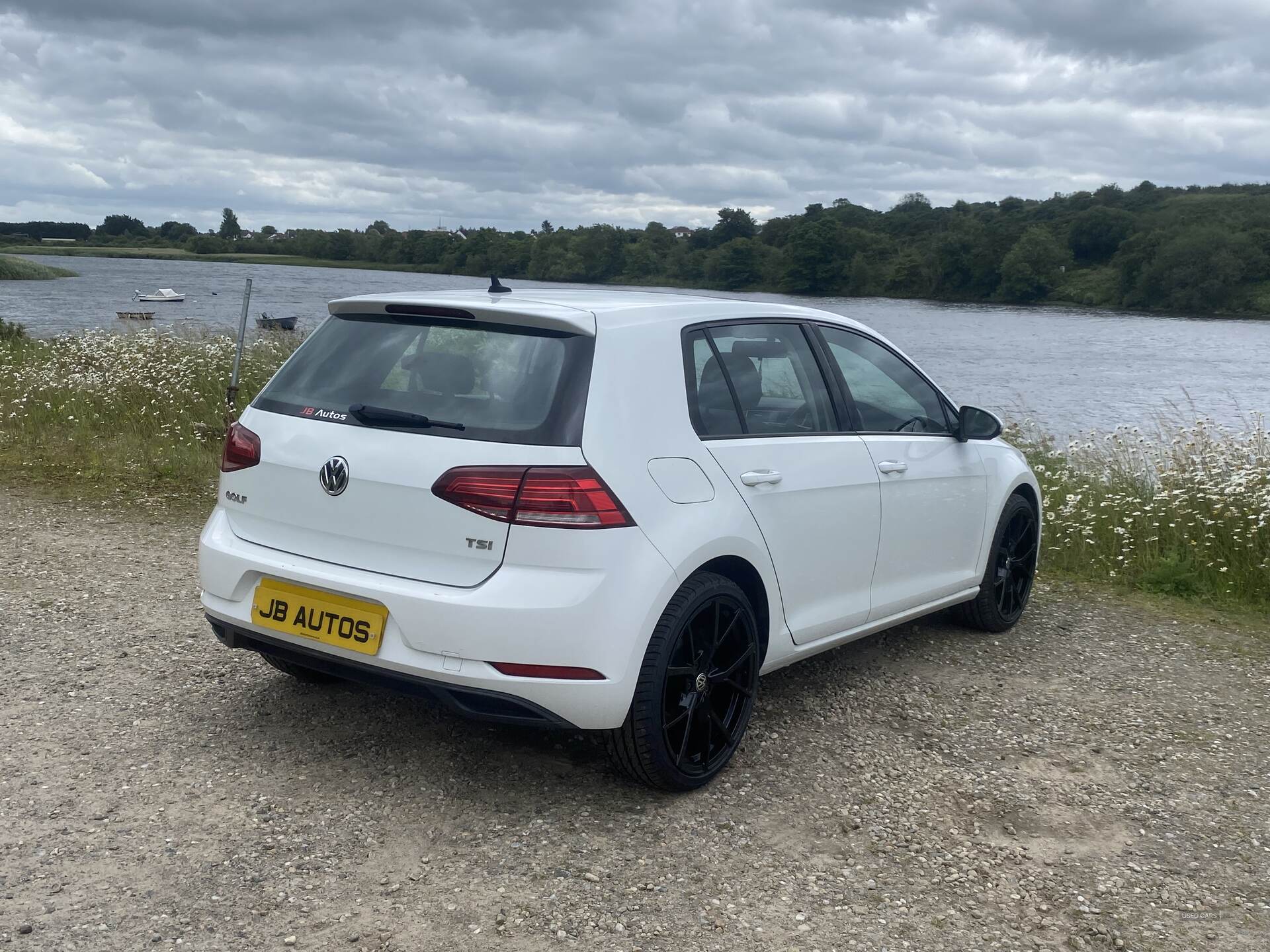Dec 2017 Volkswagen Golf 1.0 TSI S 5dr