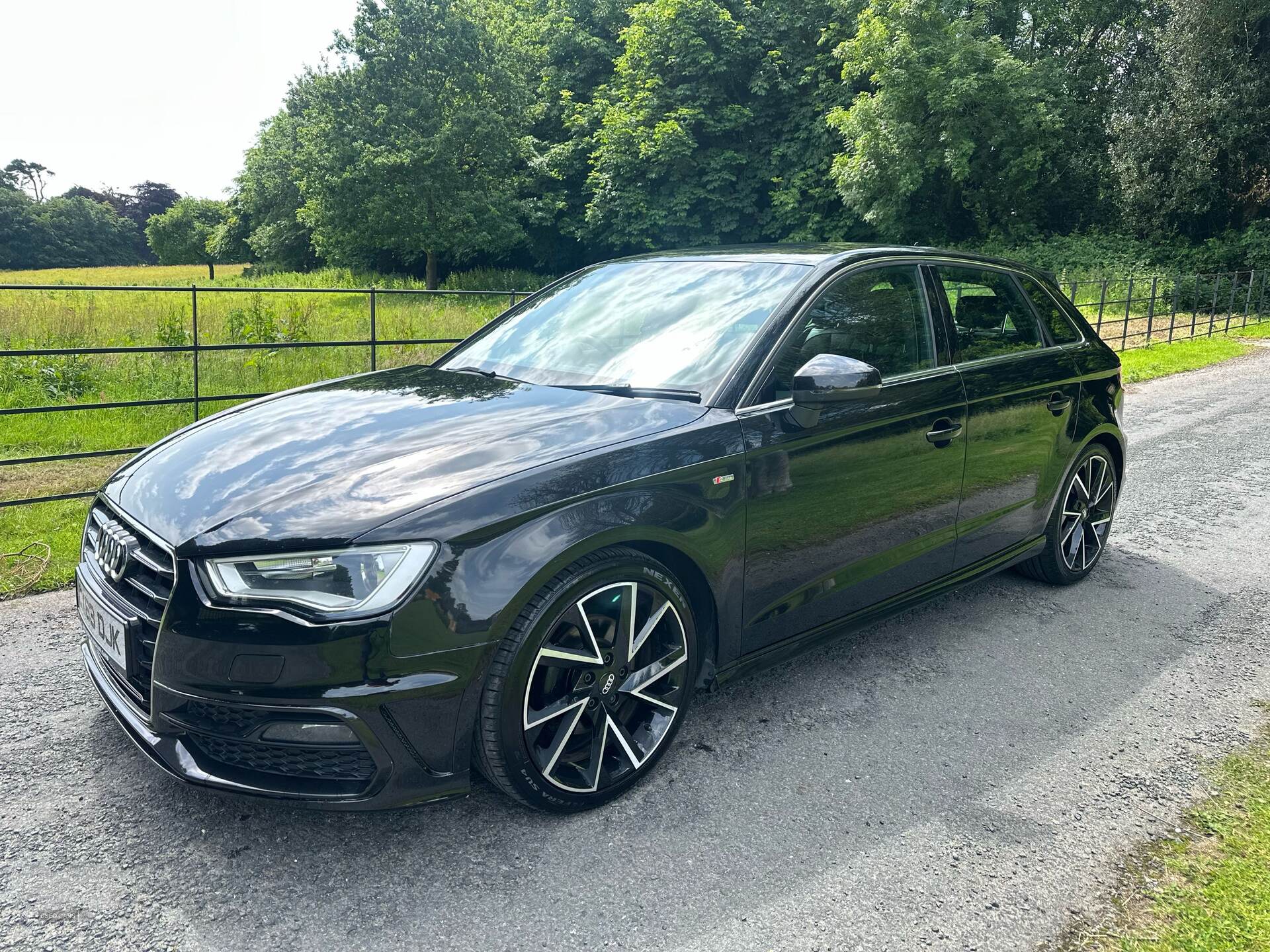 Oct 2013 Audi A3 1.6 TDI S Line 5dr