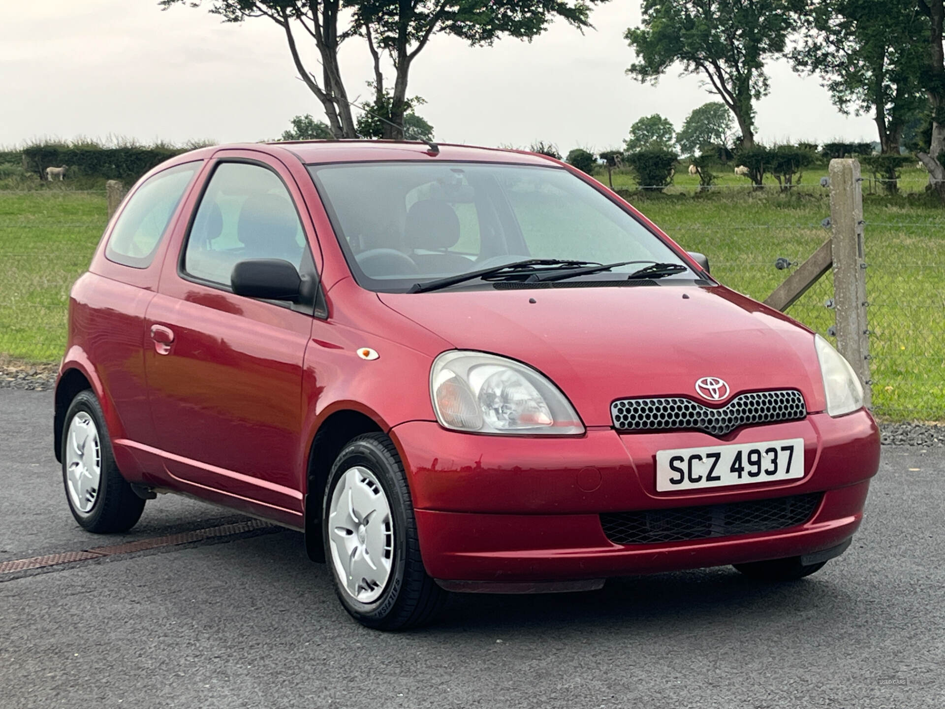 Apr 2003 Toyota Yaris 1.0 VVTi Colour Collection 3dr