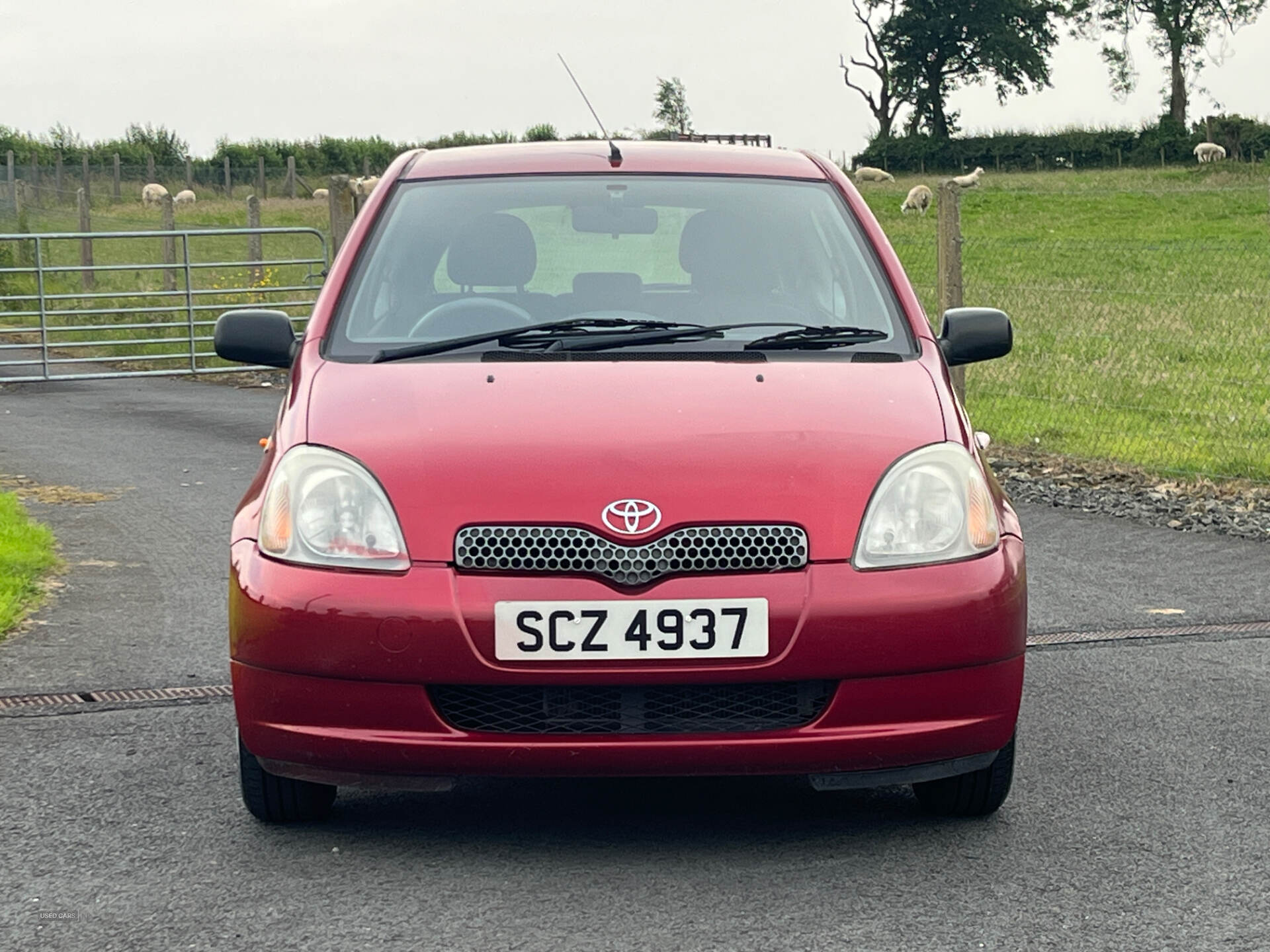 Apr 2003 Toyota Yaris 1.0 VVTi Colour Collection 3dr