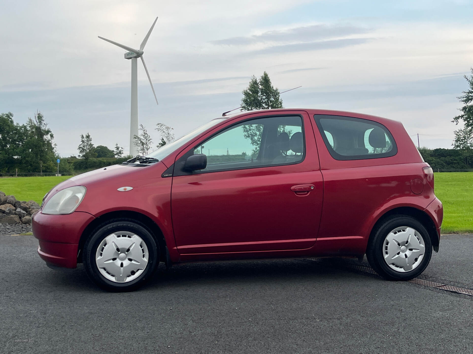 Apr 2003 Toyota Yaris 1.0 VVTi Colour Collection 3dr