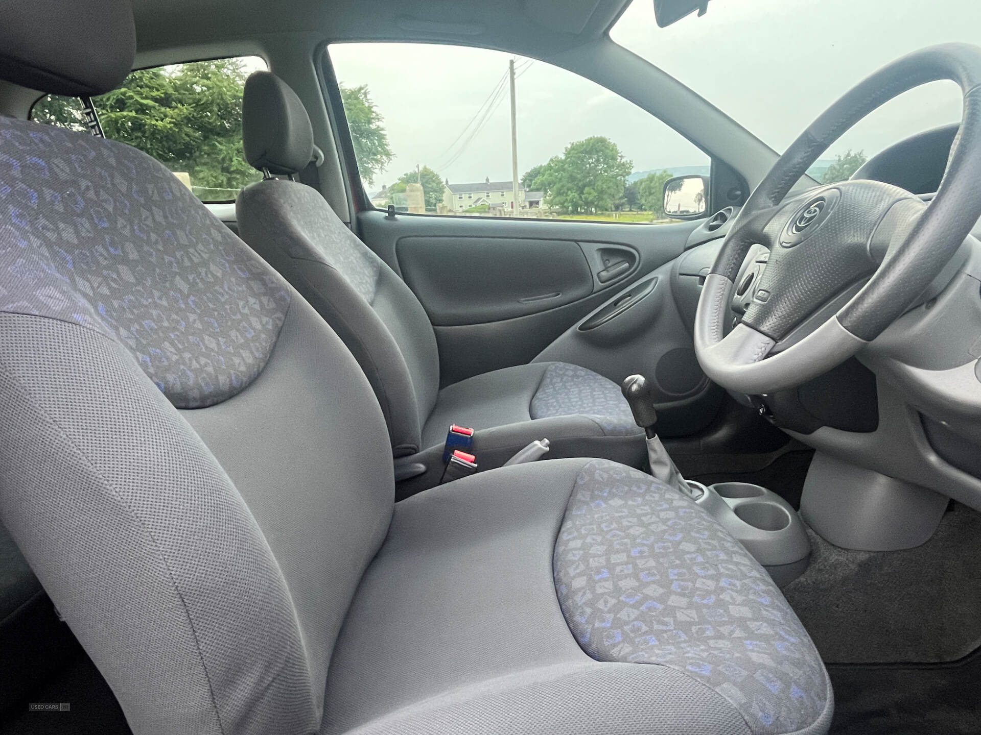 Apr 2003 Toyota Yaris 1.0 VVTi Colour Collection 3dr