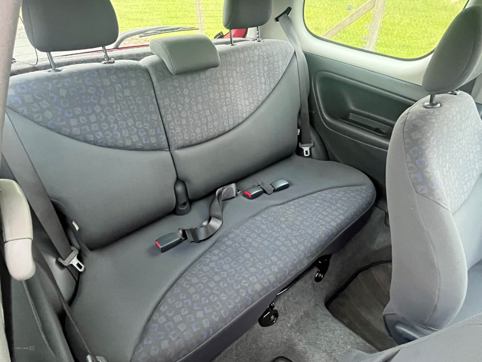 Apr 2003 Toyota Yaris 1.0 VVTi Colour Collection 3dr