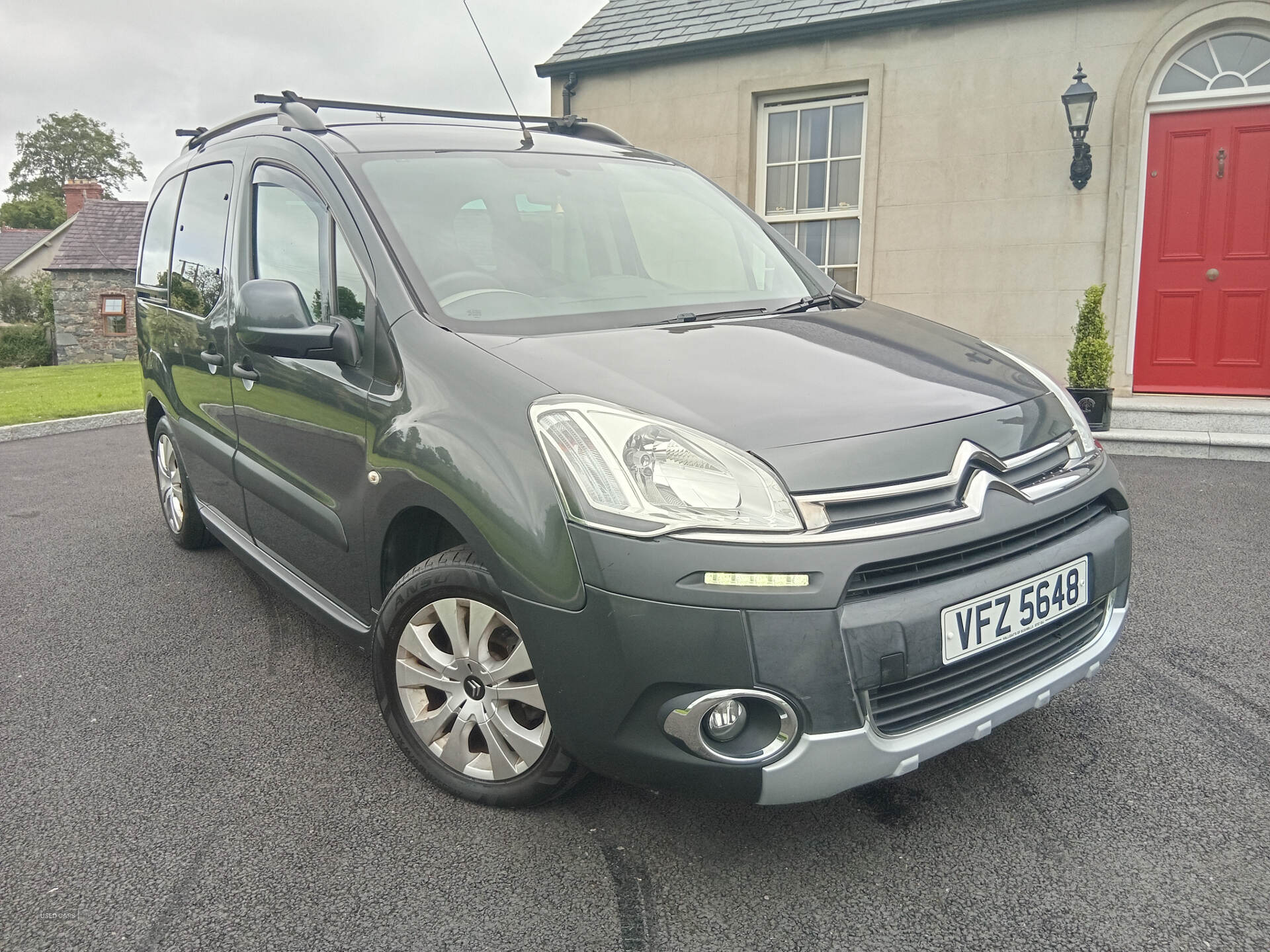 Jan 2015 Citroen Berlingo Multispace 1.6 HDi 115 XTR 5dr