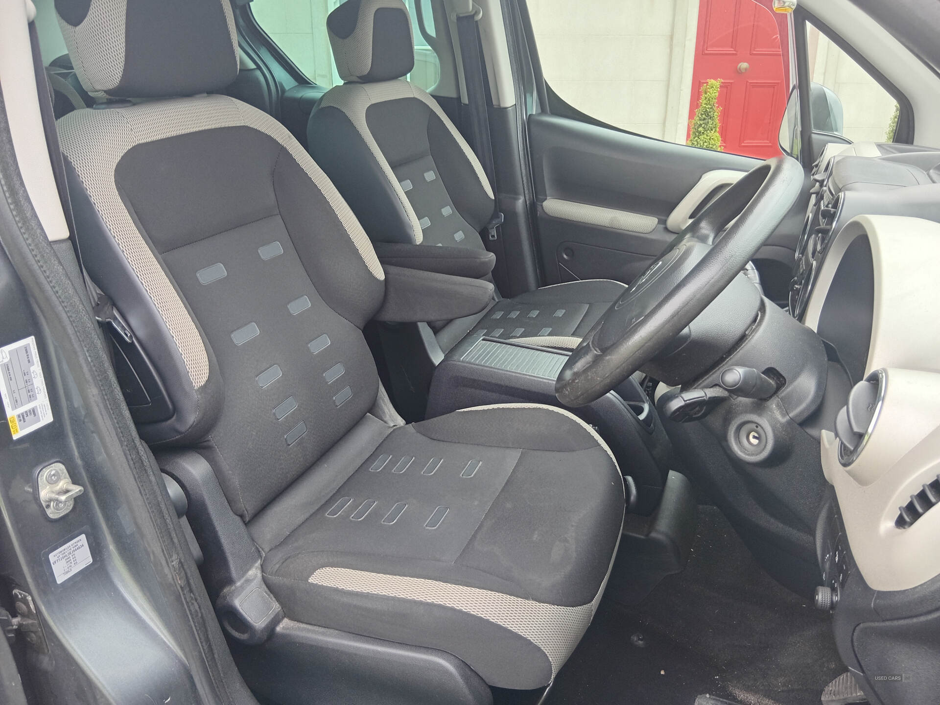 Jan 2015 Citroen Berlingo Multispace 1.6 HDi 115 XTR 5dr