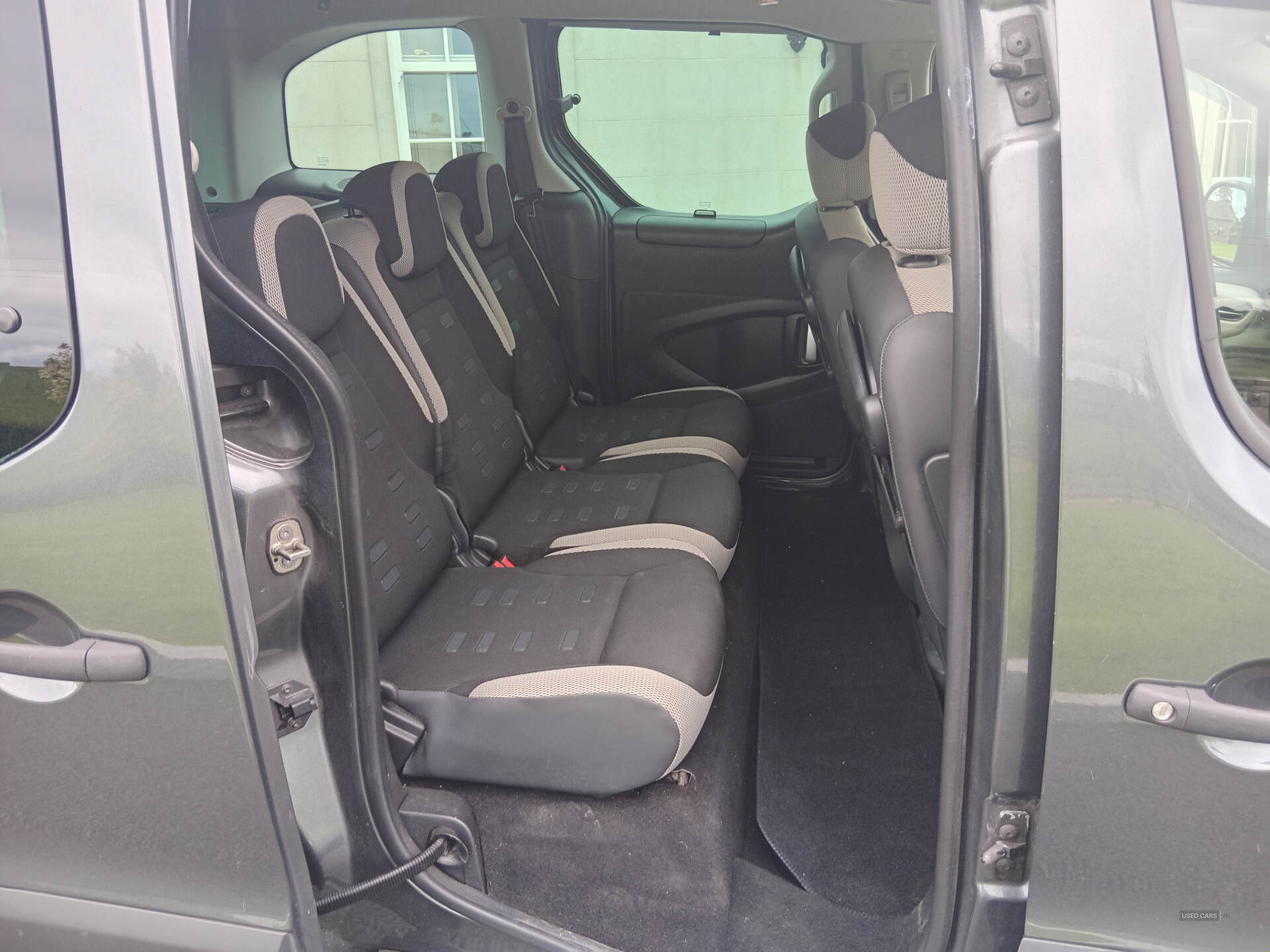 Jan 2015 Citroen Berlingo Multispace 1.6 HDi 115 XTR 5dr