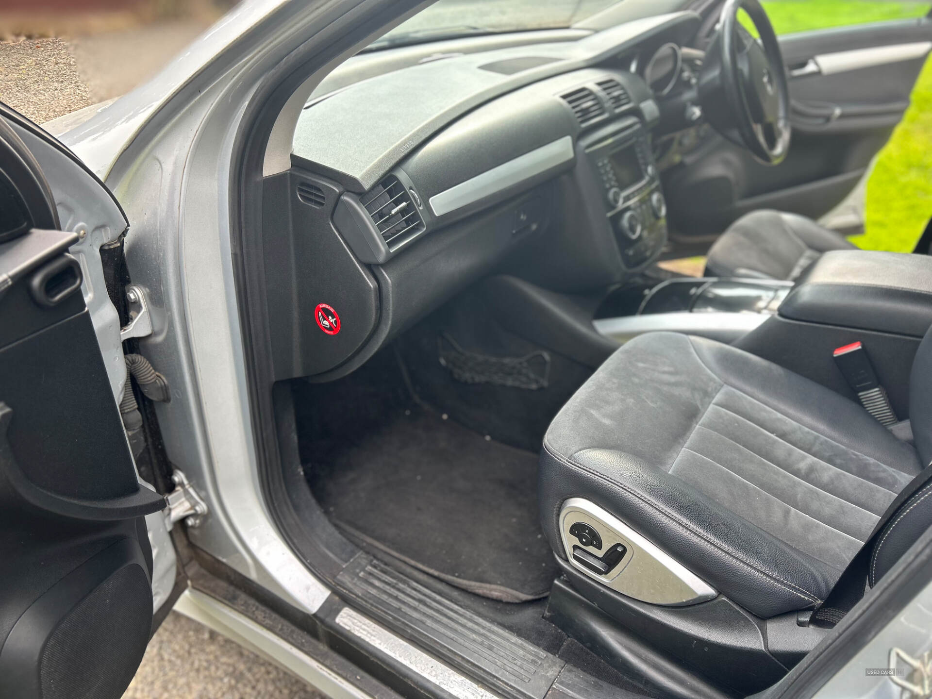 Feb 2008 Mercedes R-Class R320L CDI Sport 5dr [AMG Bodykit] Auto