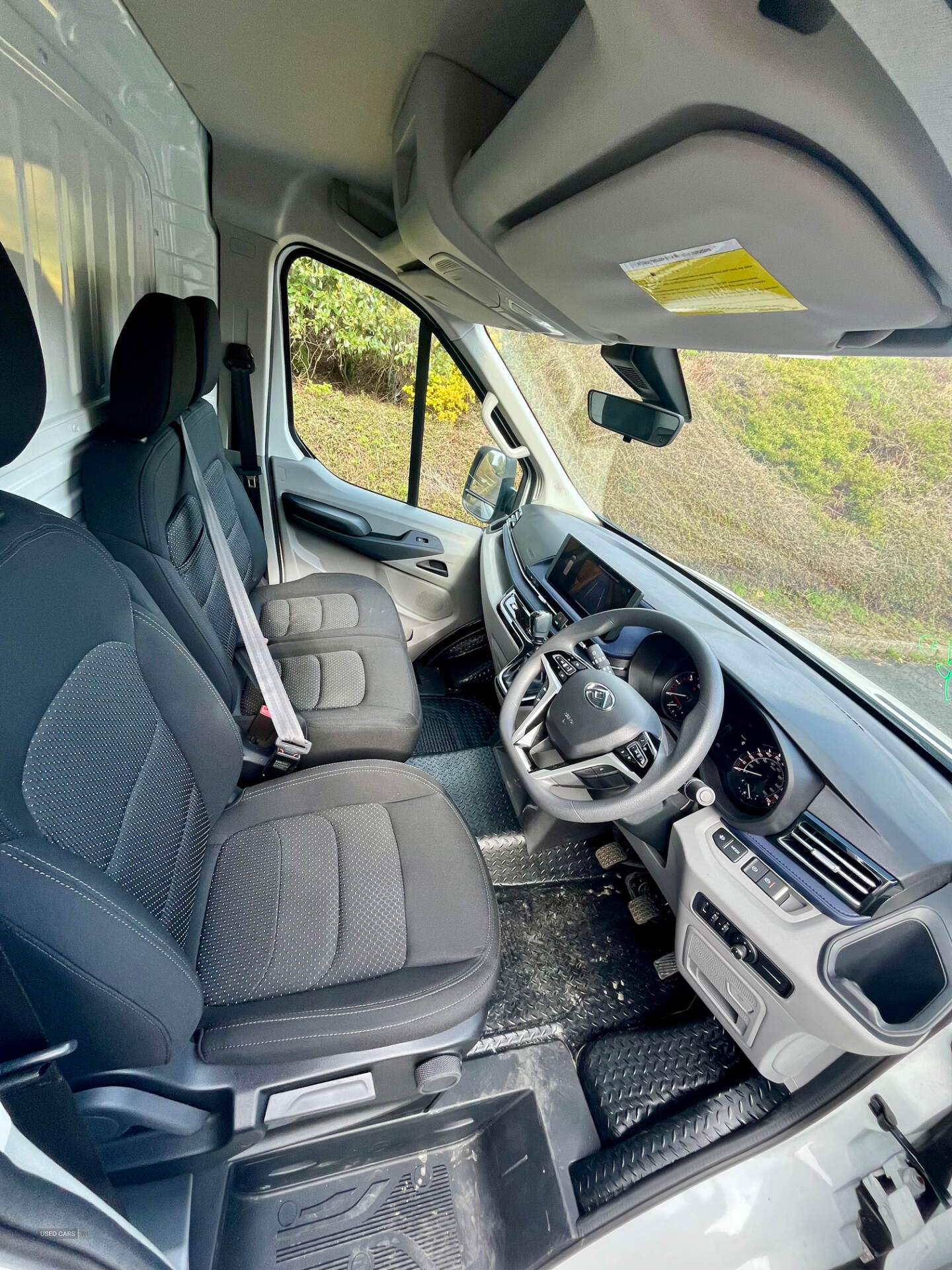 Oct 2025 MAXUS / LDV Deliver 9 Base L3H2