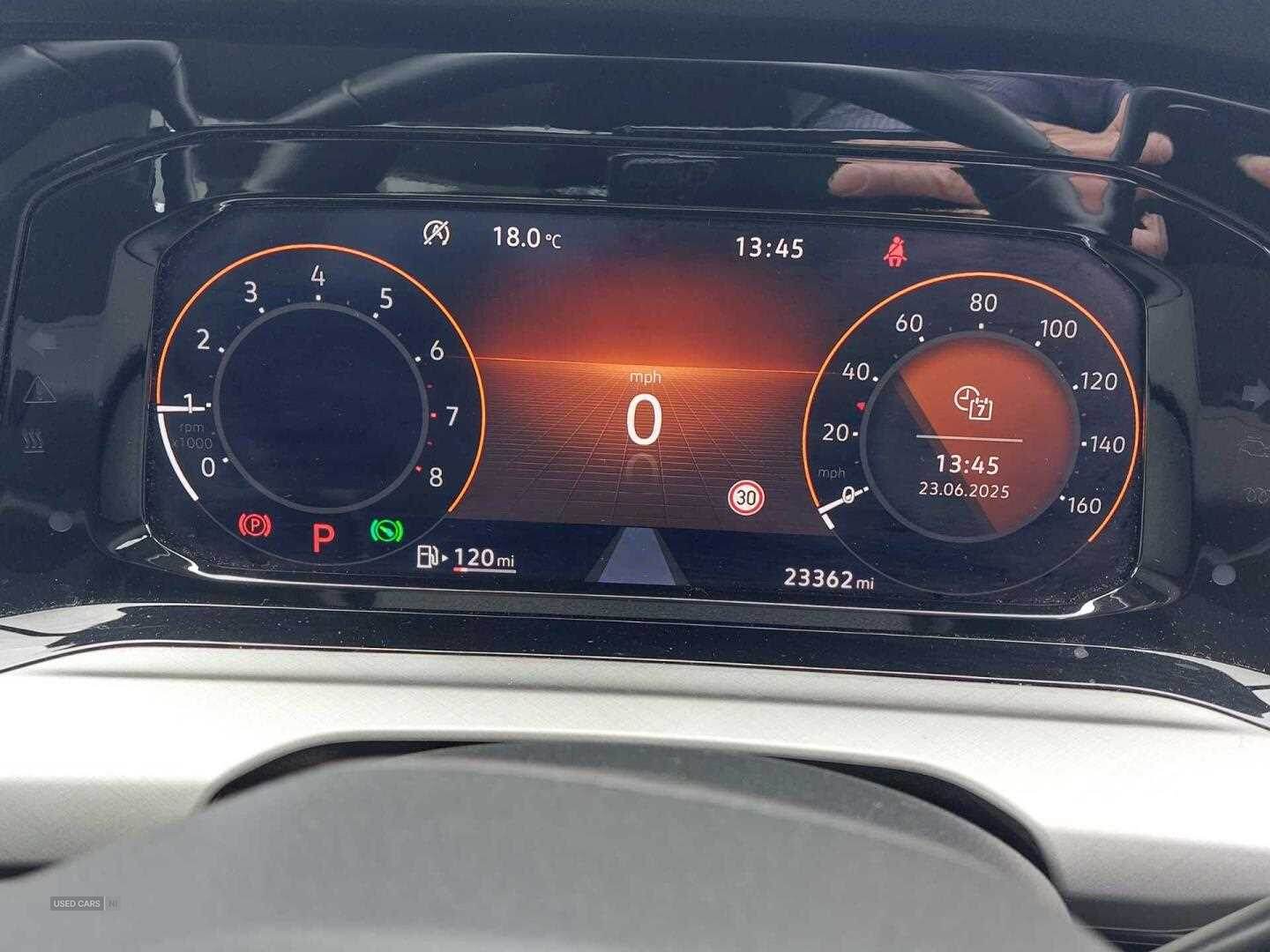 Feb 2022 Volkswagen Golf 1.5 eTSI 150 Life 5dr DSG