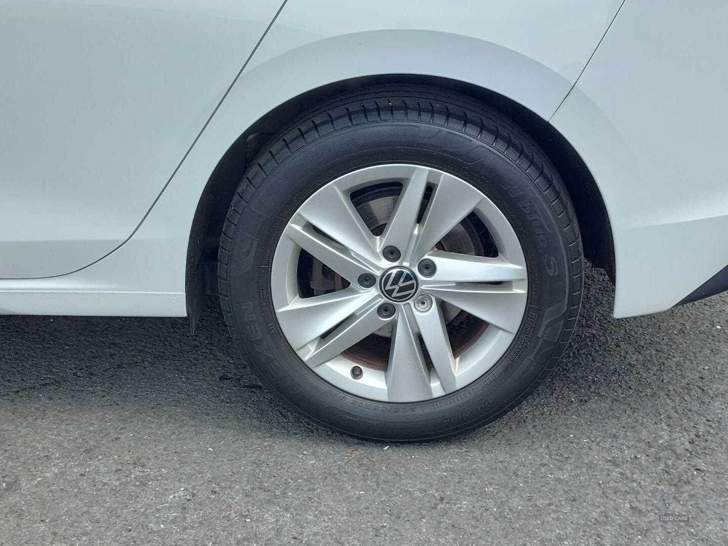 Feb 2022 Volkswagen Golf 1.5 eTSI 150 Life 5dr DSG