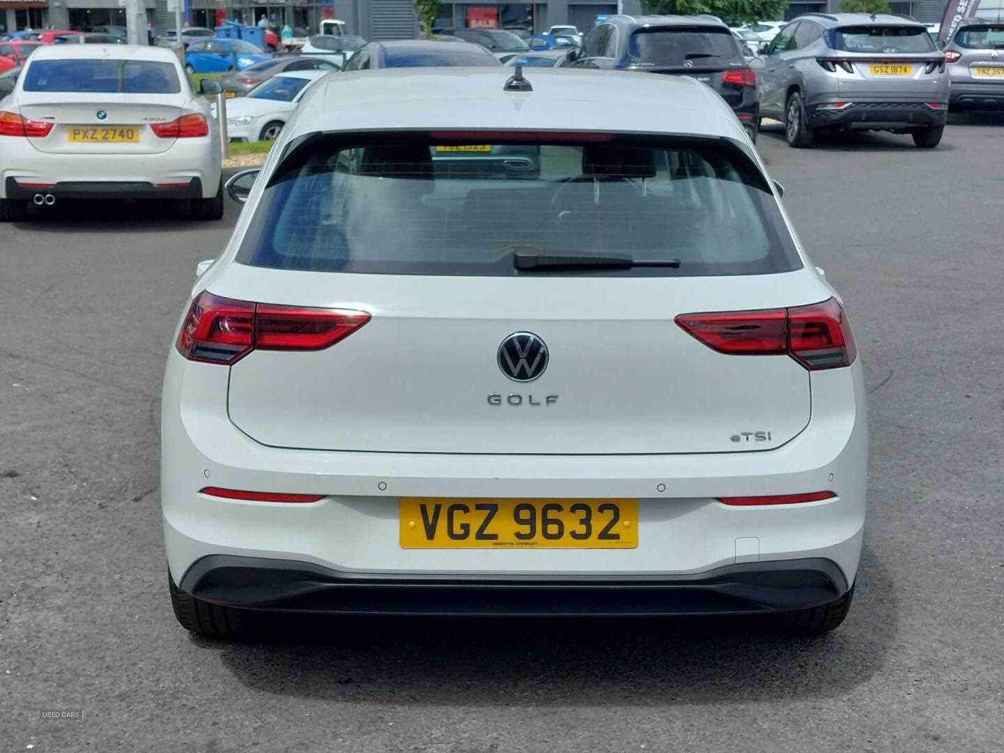 Feb 2022 Volkswagen Golf 1.5 eTSI 150 Life 5dr DSG