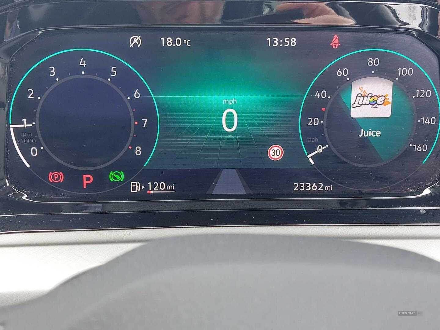 Feb 2022 Volkswagen Golf 1.5 eTSI 150 Life 5dr DSG