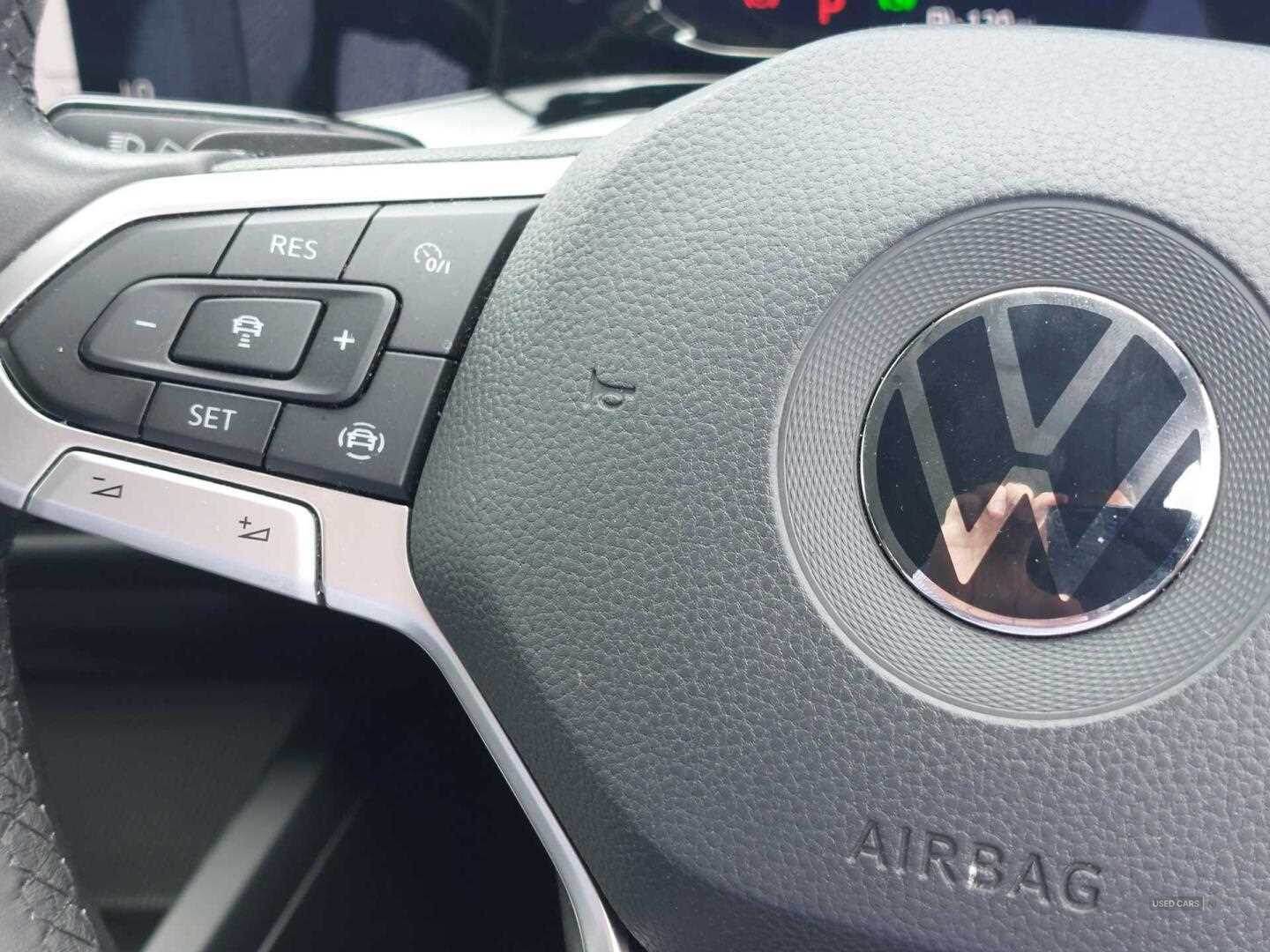Feb 2022 Volkswagen Golf 1.5 eTSI 150 Life 5dr DSG