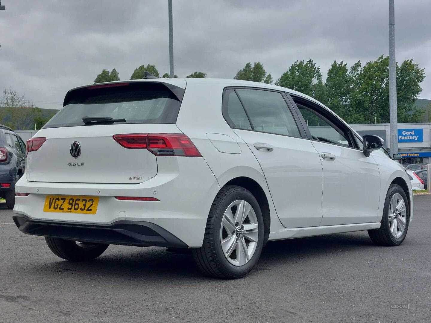Feb 2022 Volkswagen Golf 1.5 eTSI 150 Life 5dr DSG