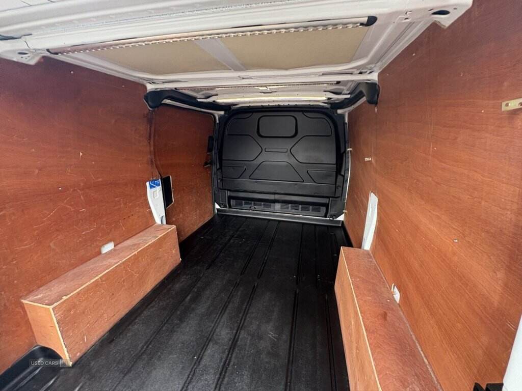 Jul 2022 Ford Transit Custom 2.0 EcoBlue 130ps Low Roof Limited Van