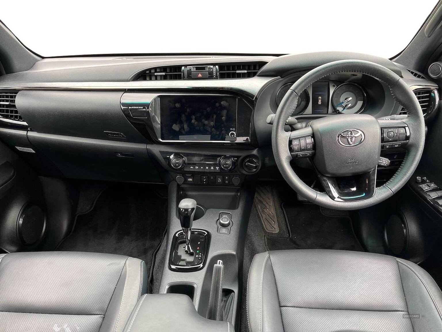 Jan 2025 Toyota Hilux Invincible X D/Cab Pick Up 2.8 Hybrid 48V Auto
