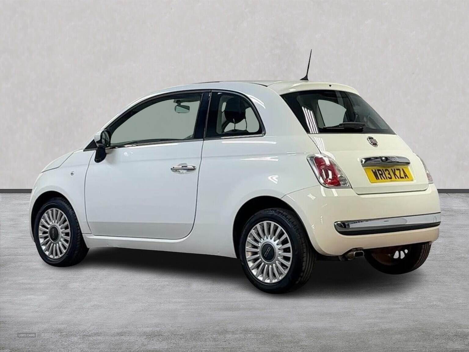 Apr 2013 Fiat 500 1.2 Lounge 3Dr [Start Stop]