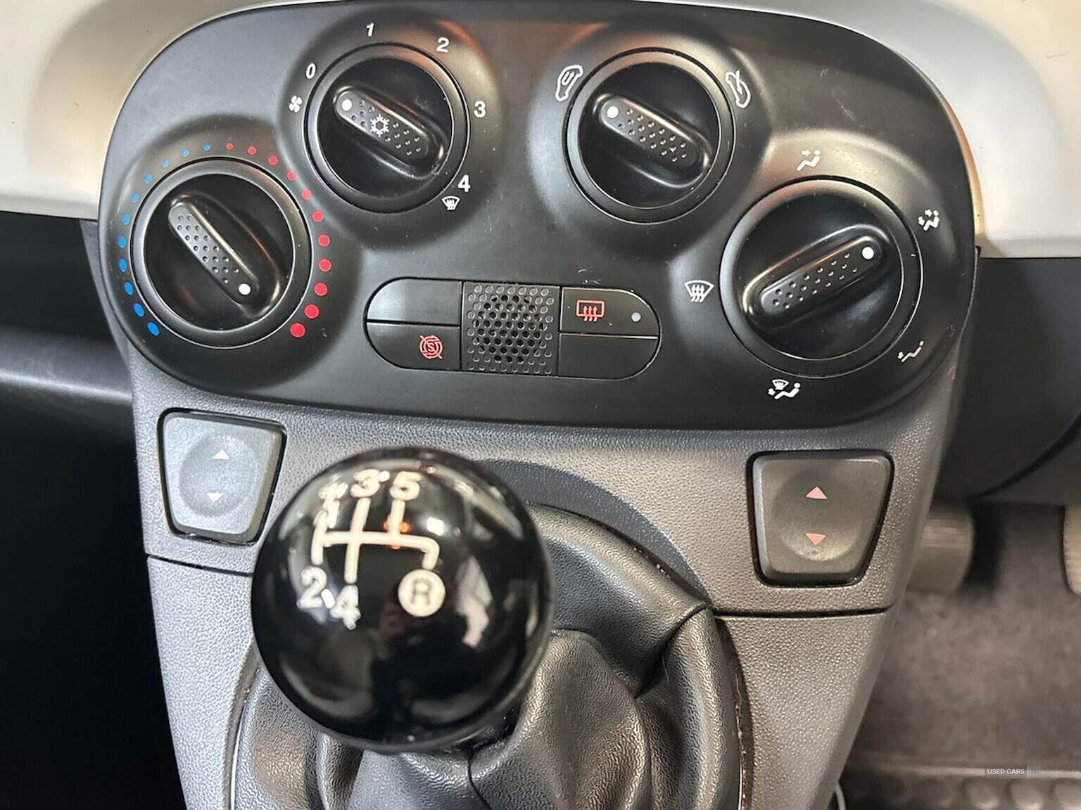 Apr 2013 Fiat 500 1.2 Lounge 3Dr [Start Stop]