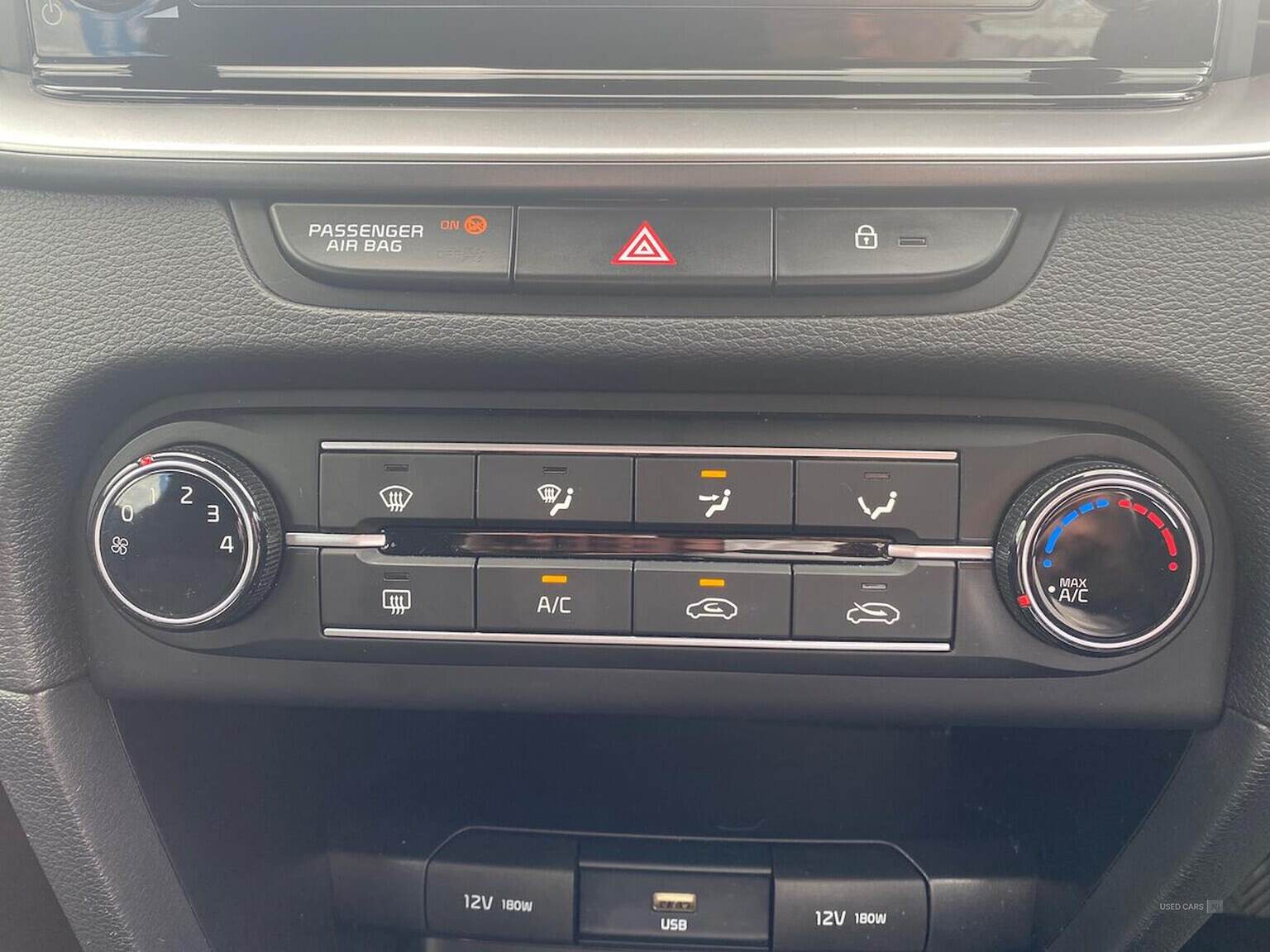 Oct 2021 Kia Ceed 1.0T Gdi Isg 2 5Dr