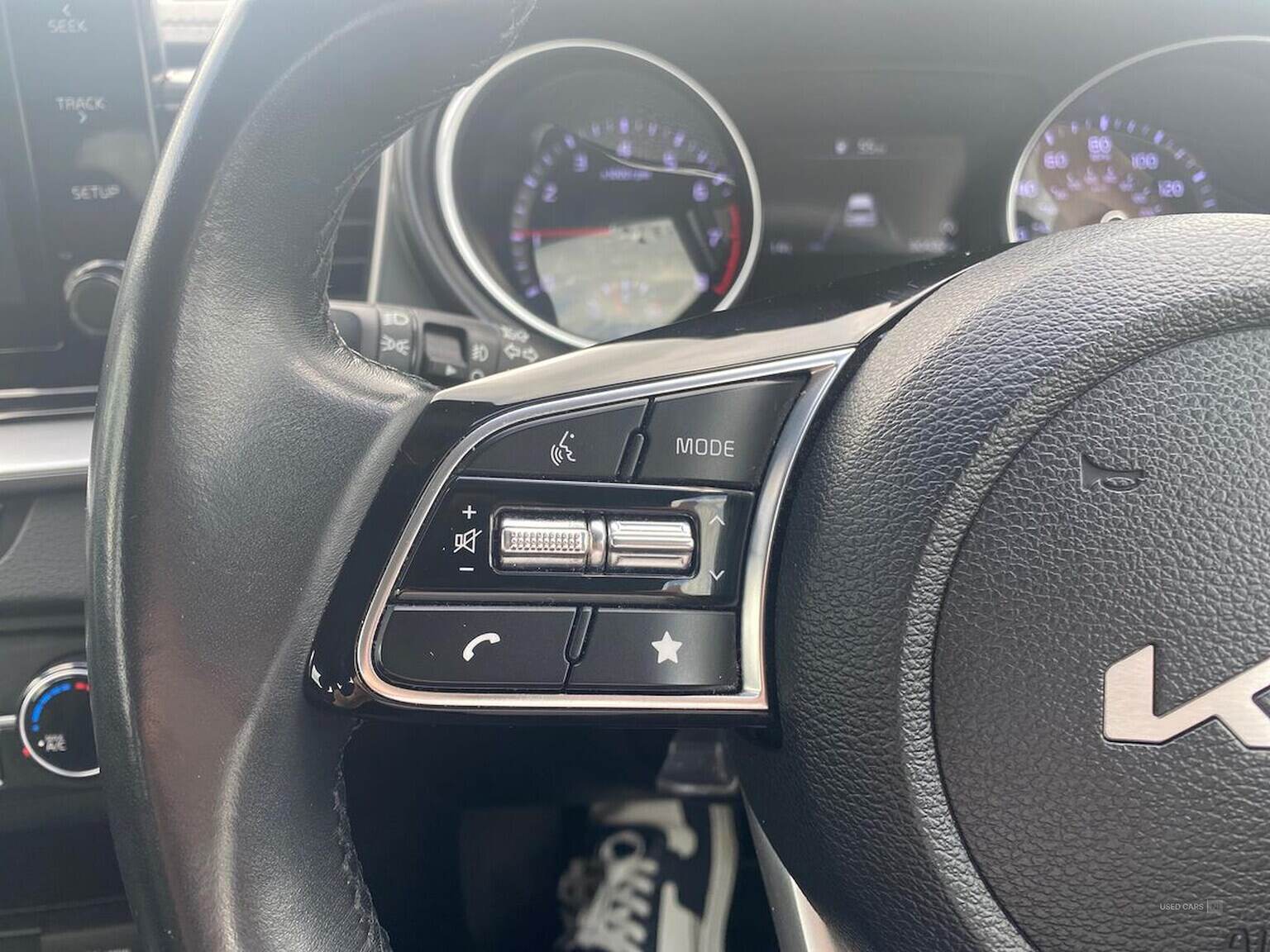 Oct 2021 Kia Ceed 1.0T Gdi Isg 2 5Dr
